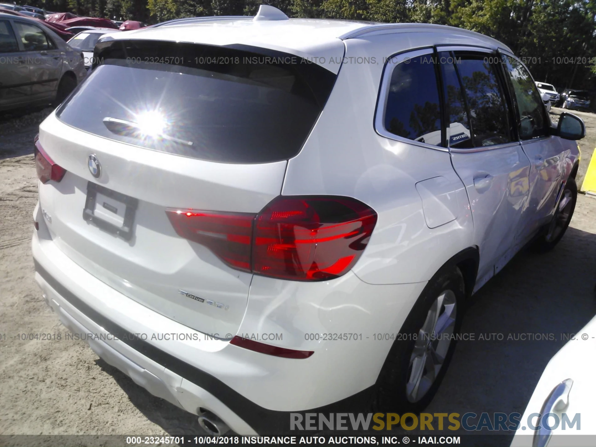 4 Photograph of a damaged car 5UXTR7C57KLF27331 Bmw X3 2019