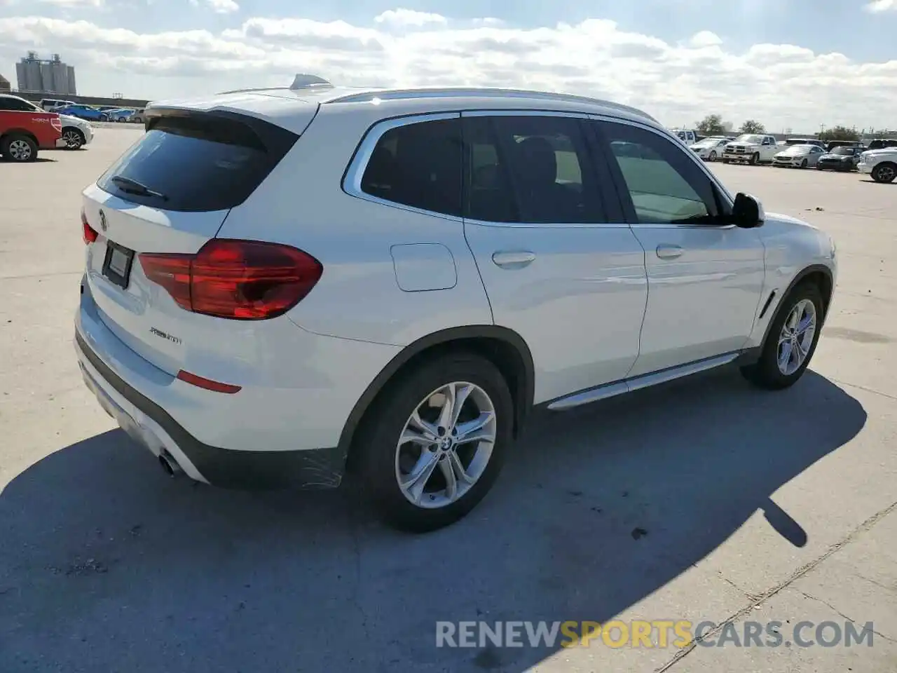 3 Photograph of a damaged car 5UXTR7C57KLF28236 BMW X3 2019