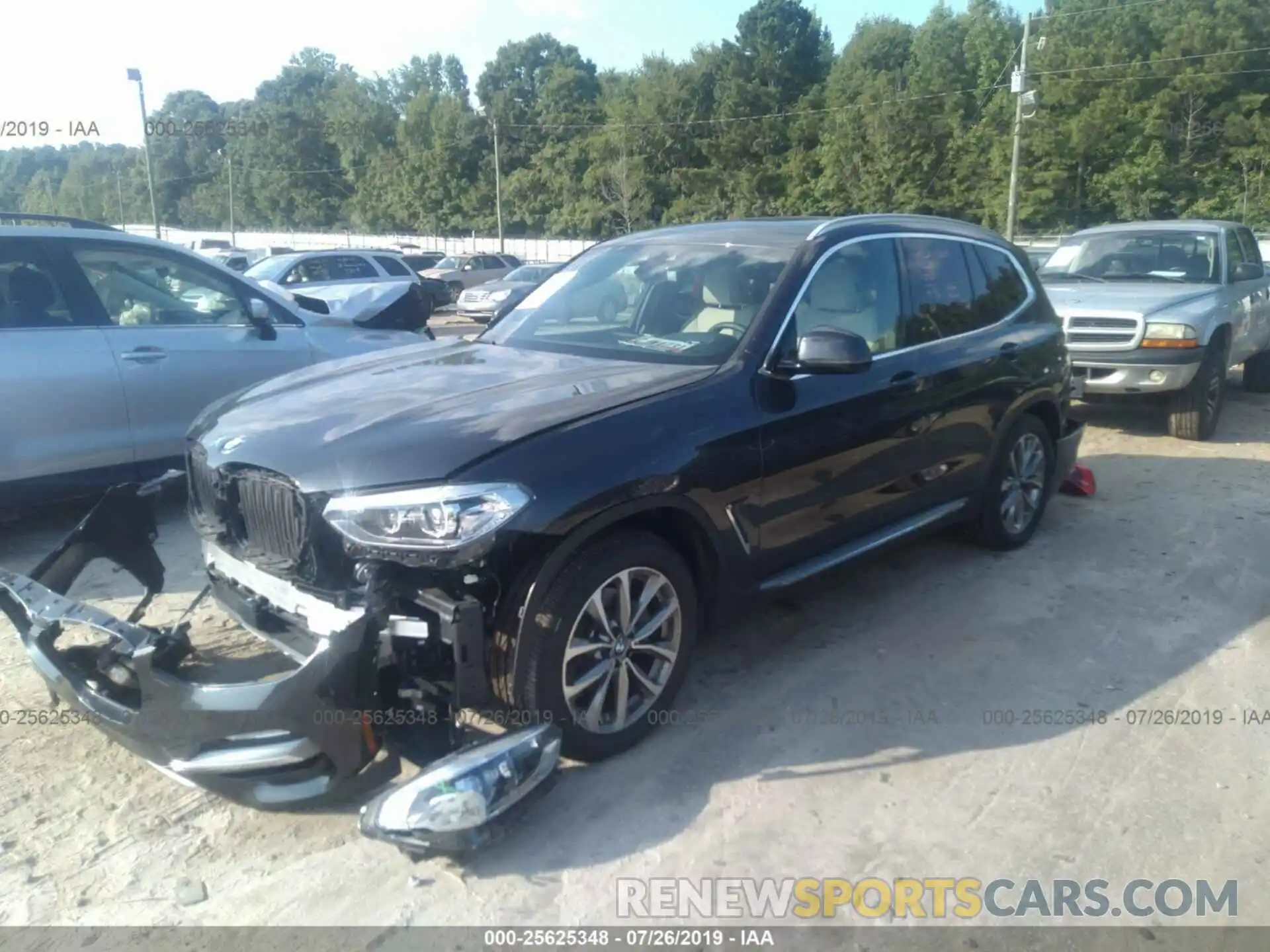 2 Фотография поврежденного автомобиля 5UXTR7C57KLF32318 BMW X3 2019