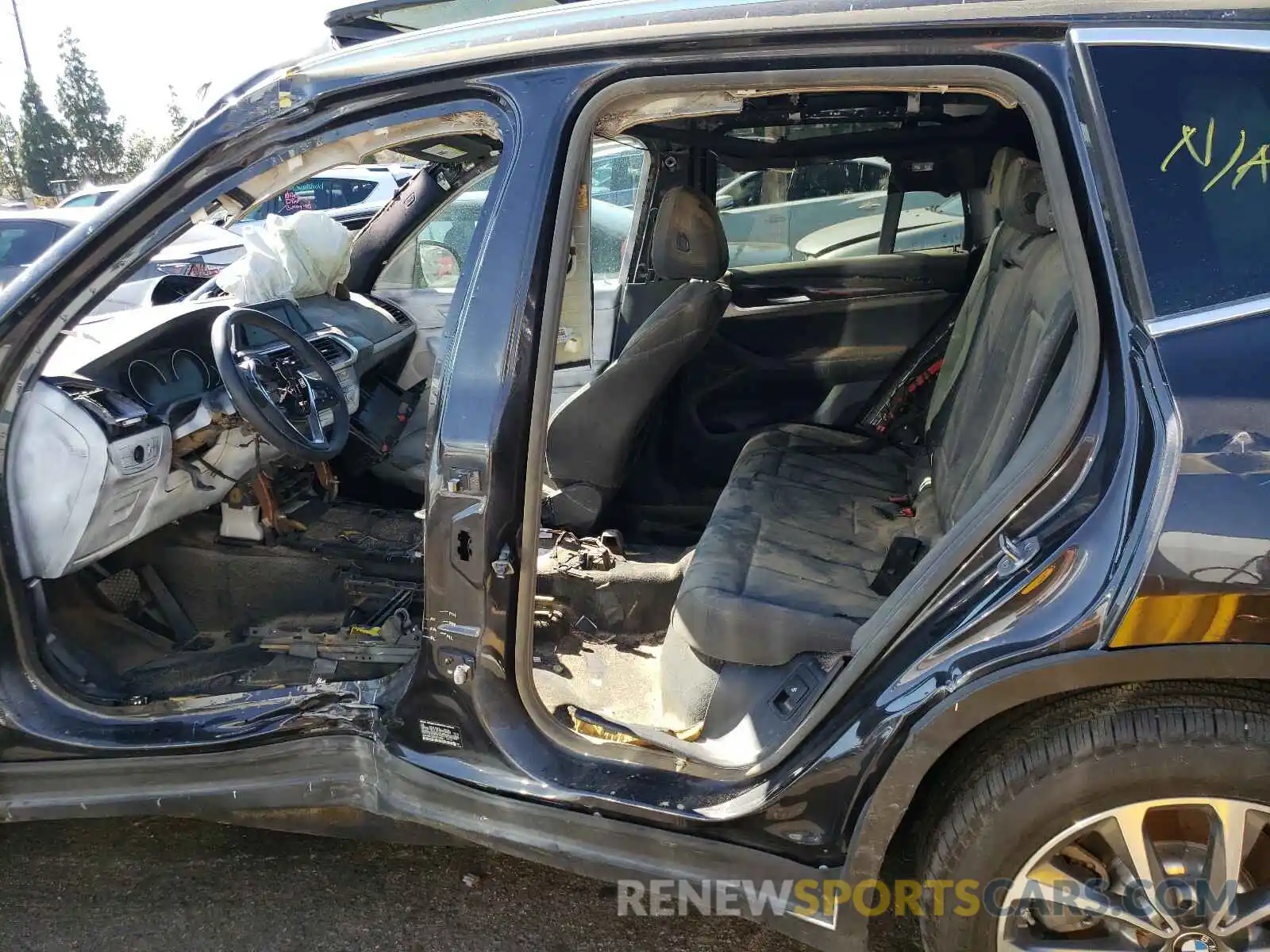 9 Photograph of a damaged car 5UXTR7C57KLF34067 BMW X3 2019