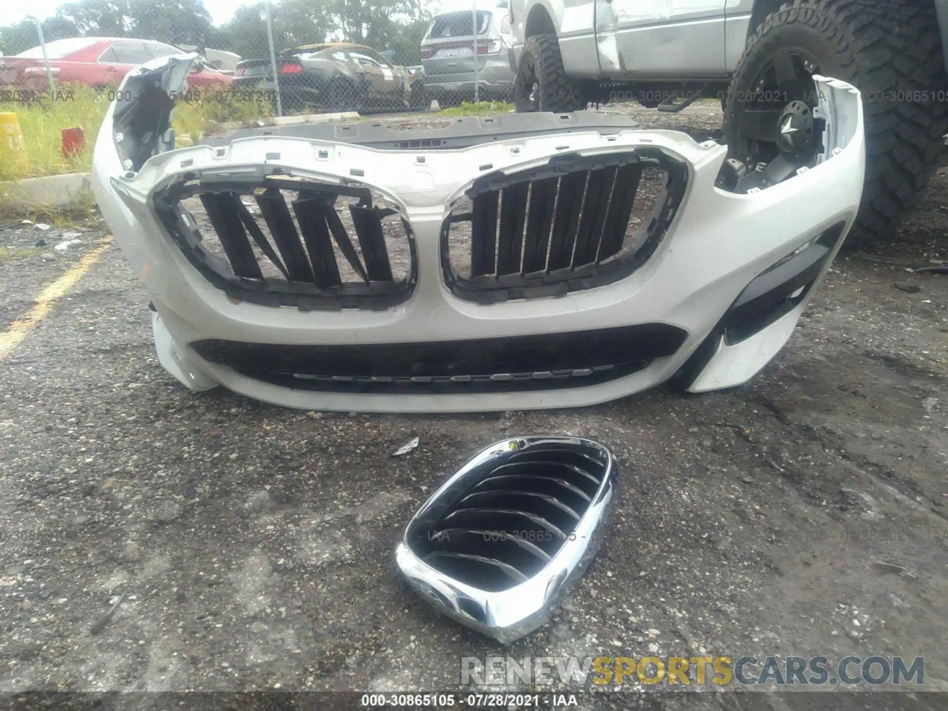 12 Photograph of a damaged car 5UXTR7C57KLF35087 BMW X3 2019