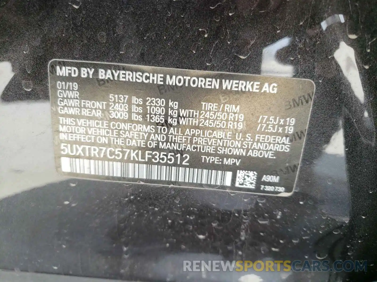 10 Photograph of a damaged car 5UXTR7C57KLF35512 BMW X3 2019