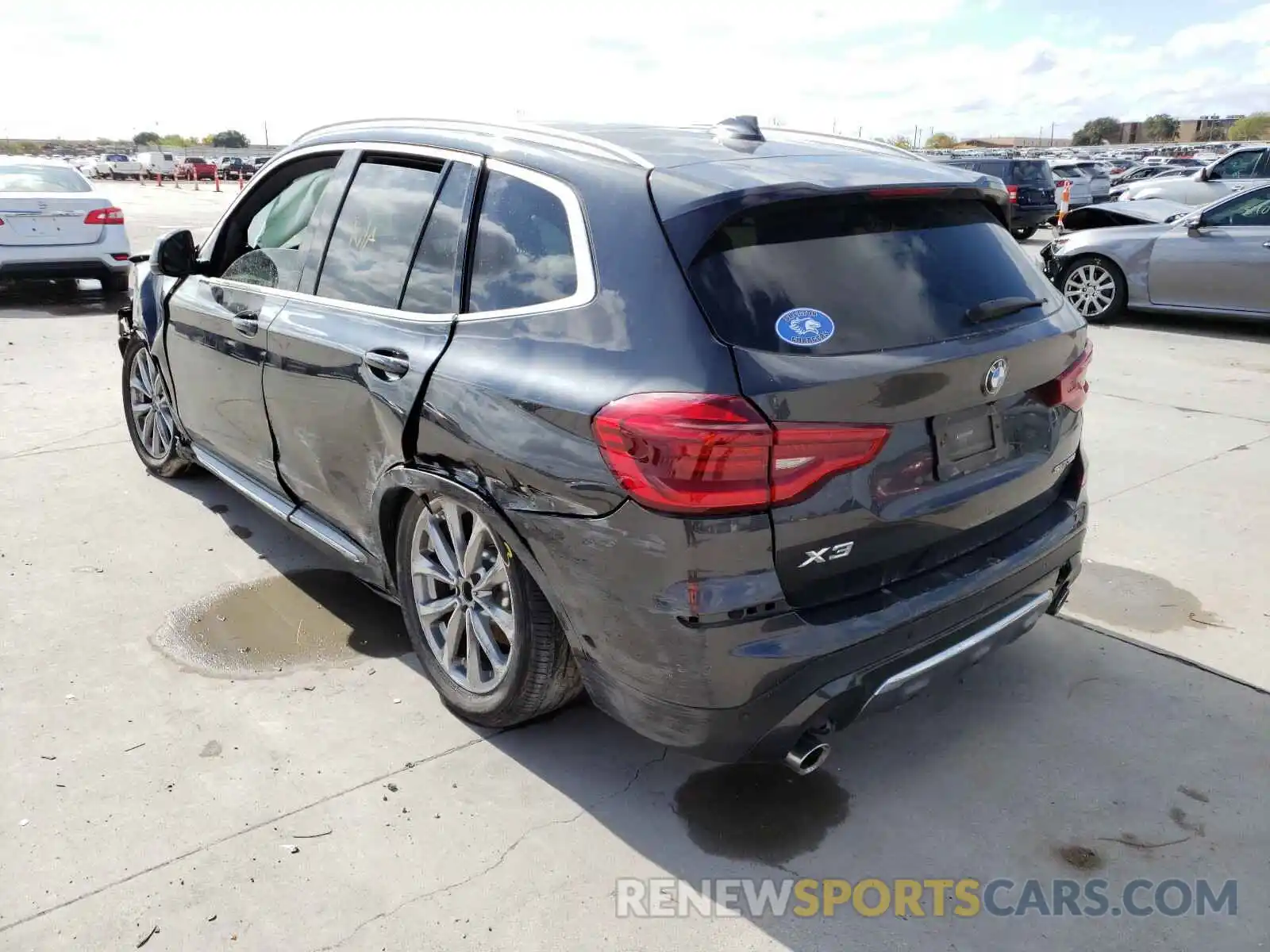 3 Photograph of a damaged car 5UXTR7C57KLF35512 BMW X3 2019