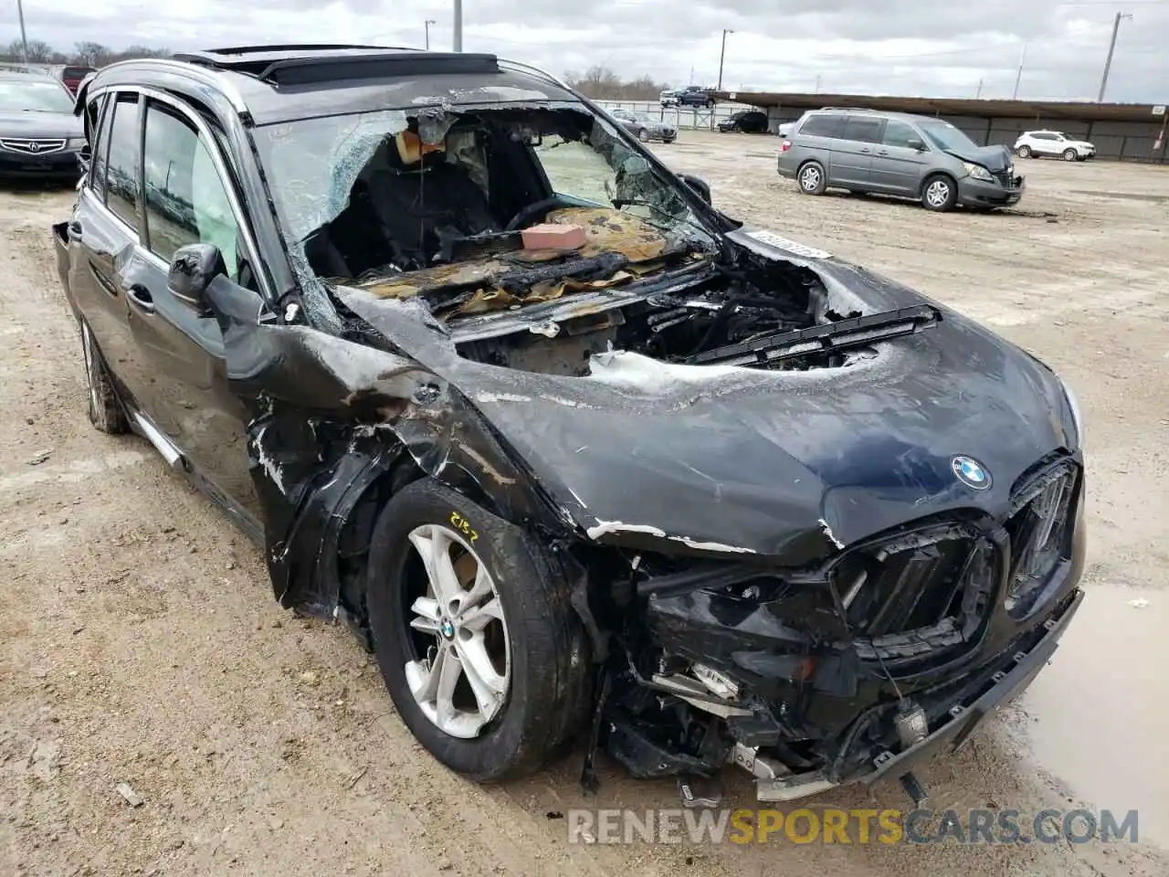 1 Photograph of a damaged car 5UXTR7C57KLR43862 BMW X3 2019