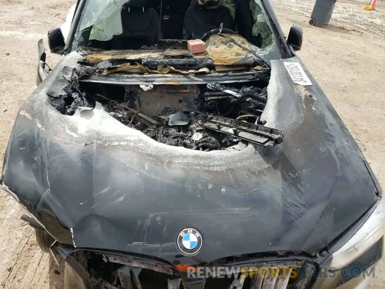 7 Photograph of a damaged car 5UXTR7C57KLR43862 BMW X3 2019