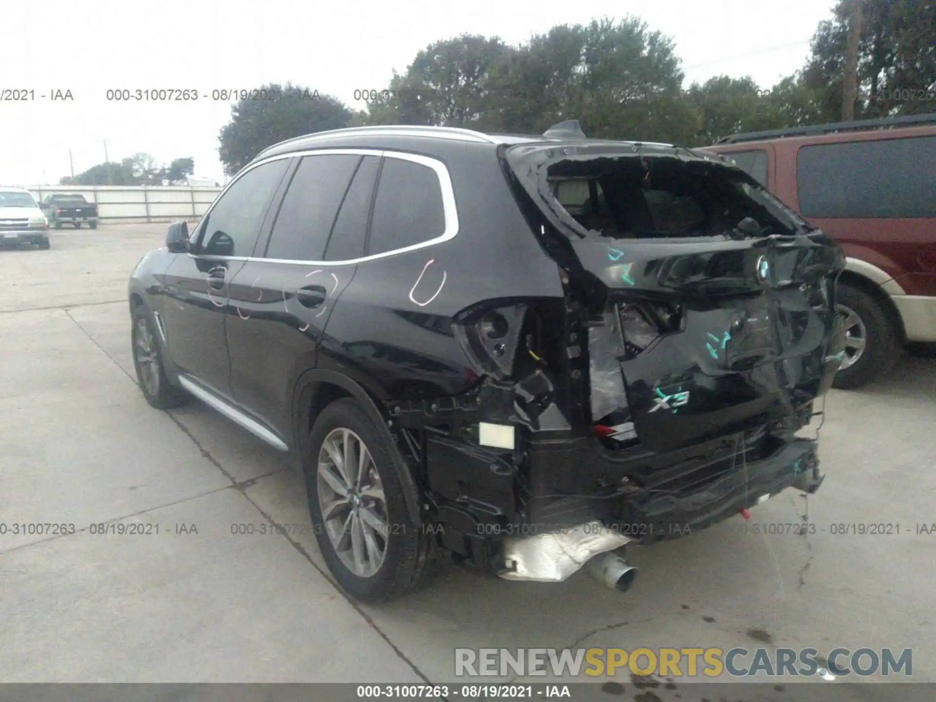 3 Photograph of a damaged car 5UXTR7C57KLR48835 BMW X3 2019