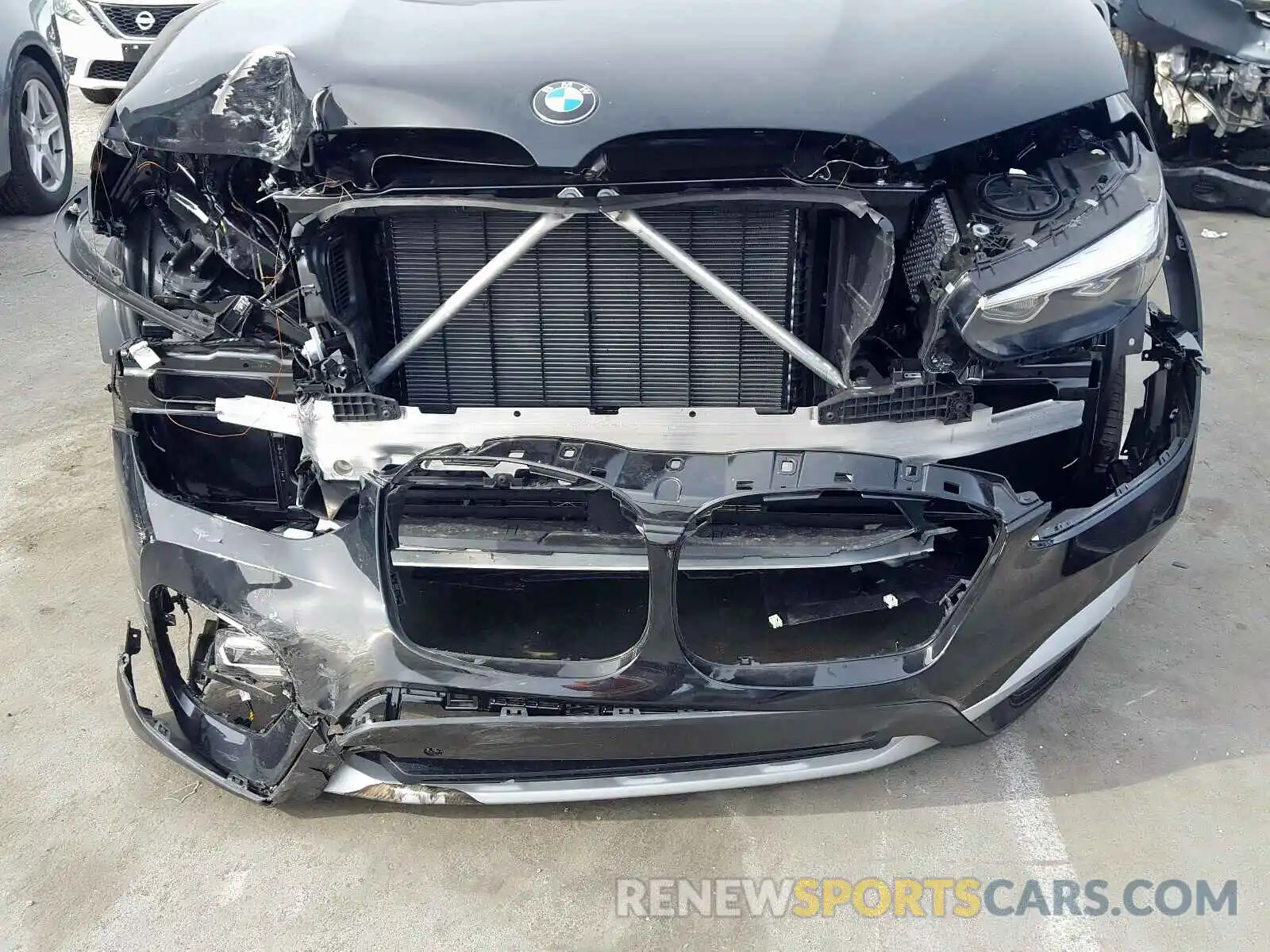 9 Photograph of a damaged car 5UXTR7C57KLR52982 BMW X3 2019