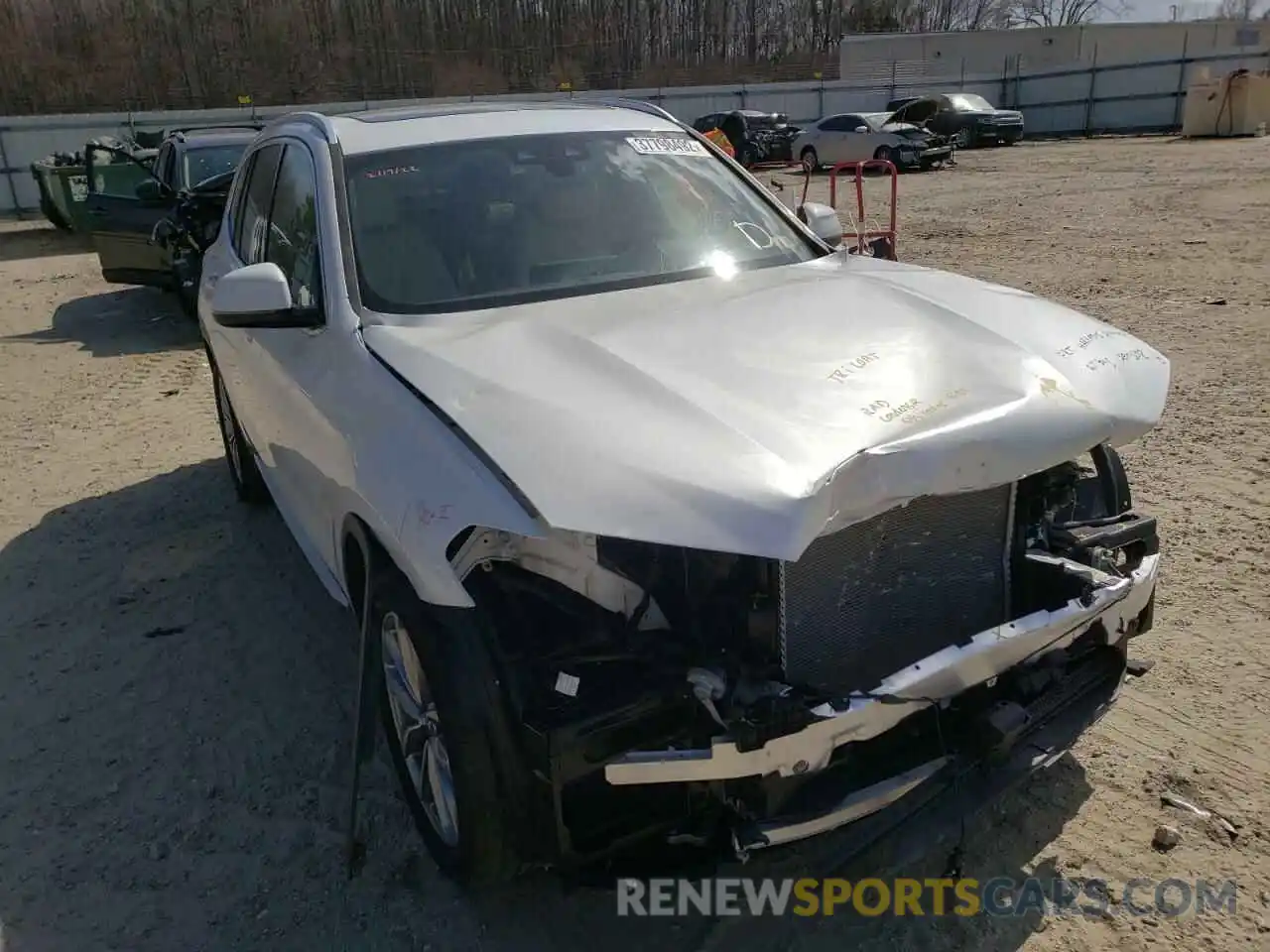 1 Photograph of a damaged car 5UXTR7C58KLE88927 BMW X3 2019