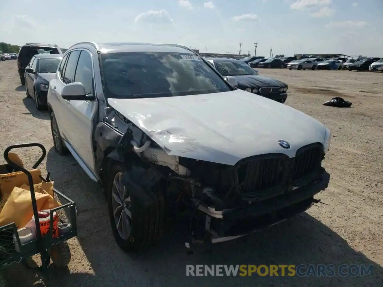 1 Photograph of a damaged car 5UXTR7C58KLE94002 BMW X3 2019