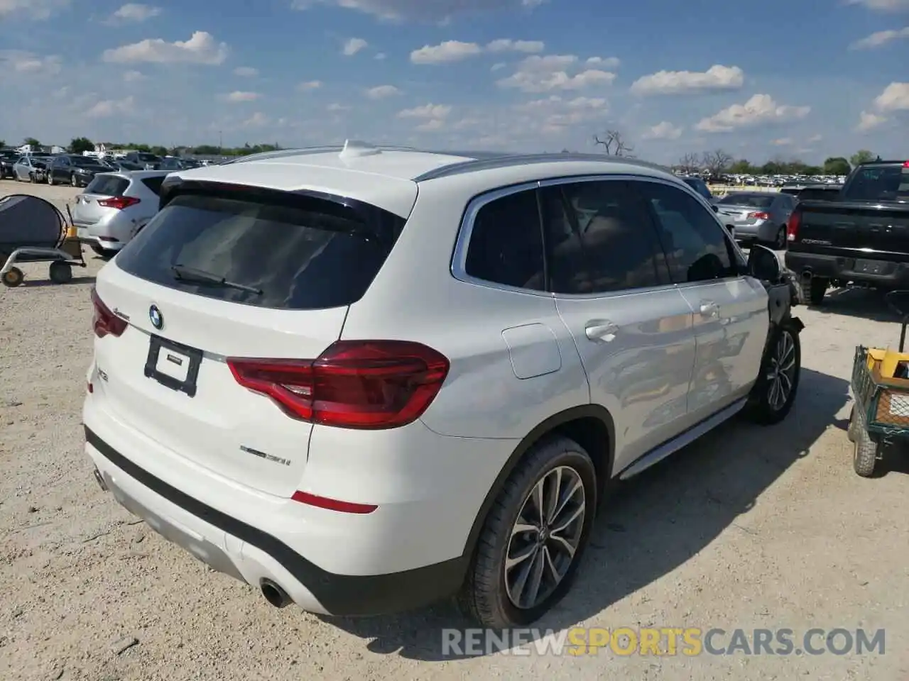 4 Photograph of a damaged car 5UXTR7C58KLE94002 BMW X3 2019