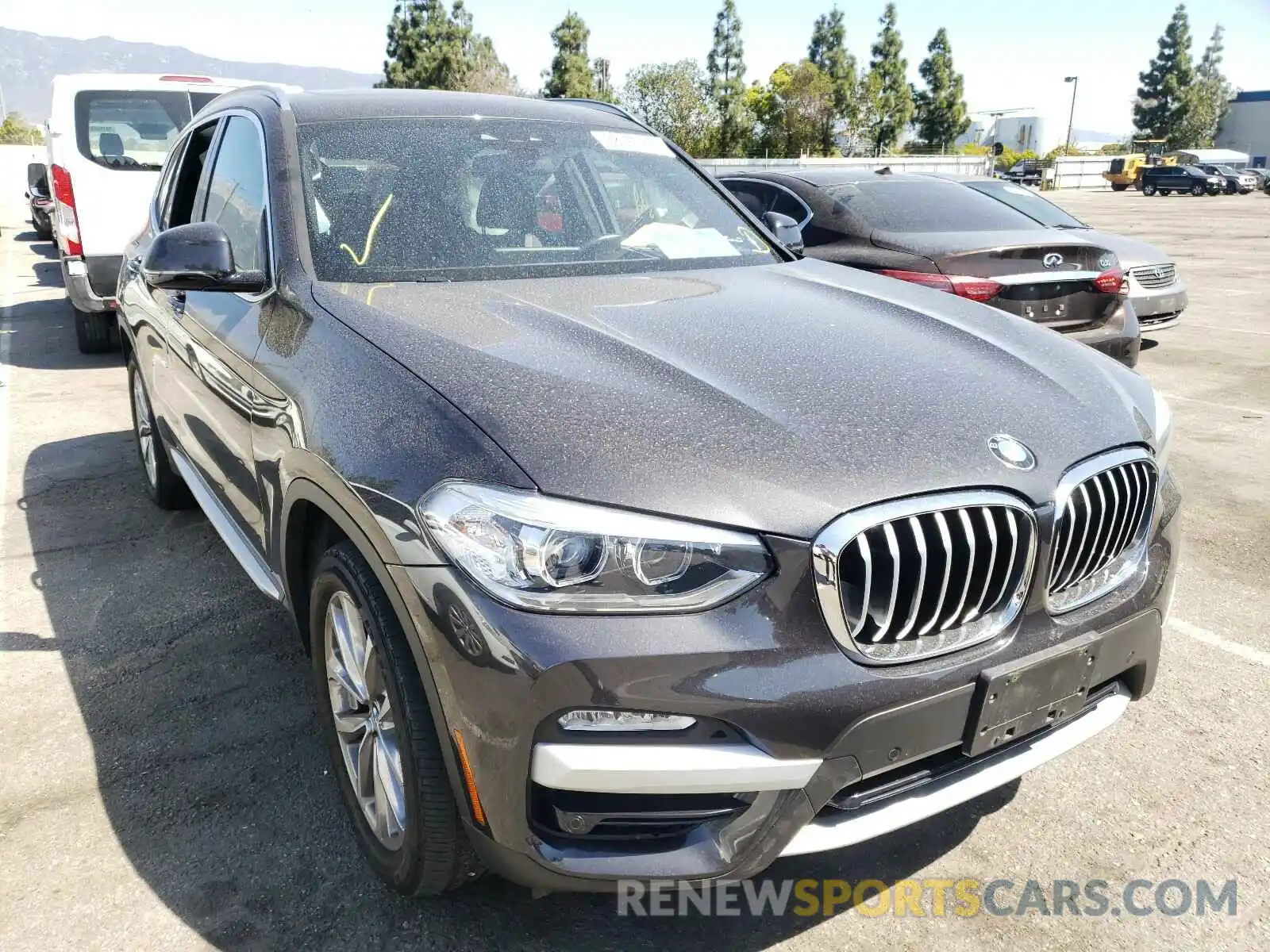 1 Photograph of a damaged car 5UXTR7C58KLE98194 BMW X3 2019