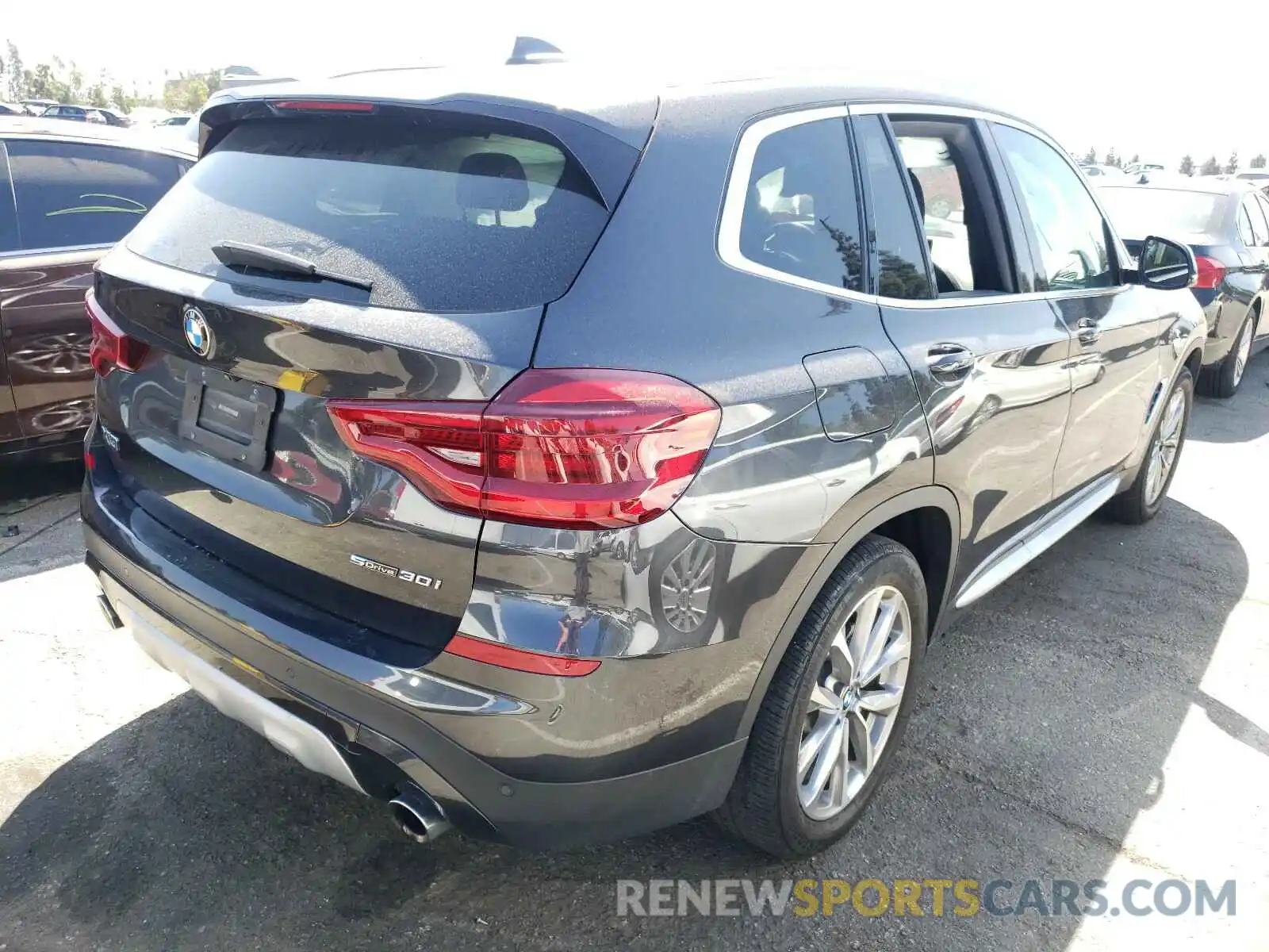 4 Photograph of a damaged car 5UXTR7C58KLE98194 BMW X3 2019