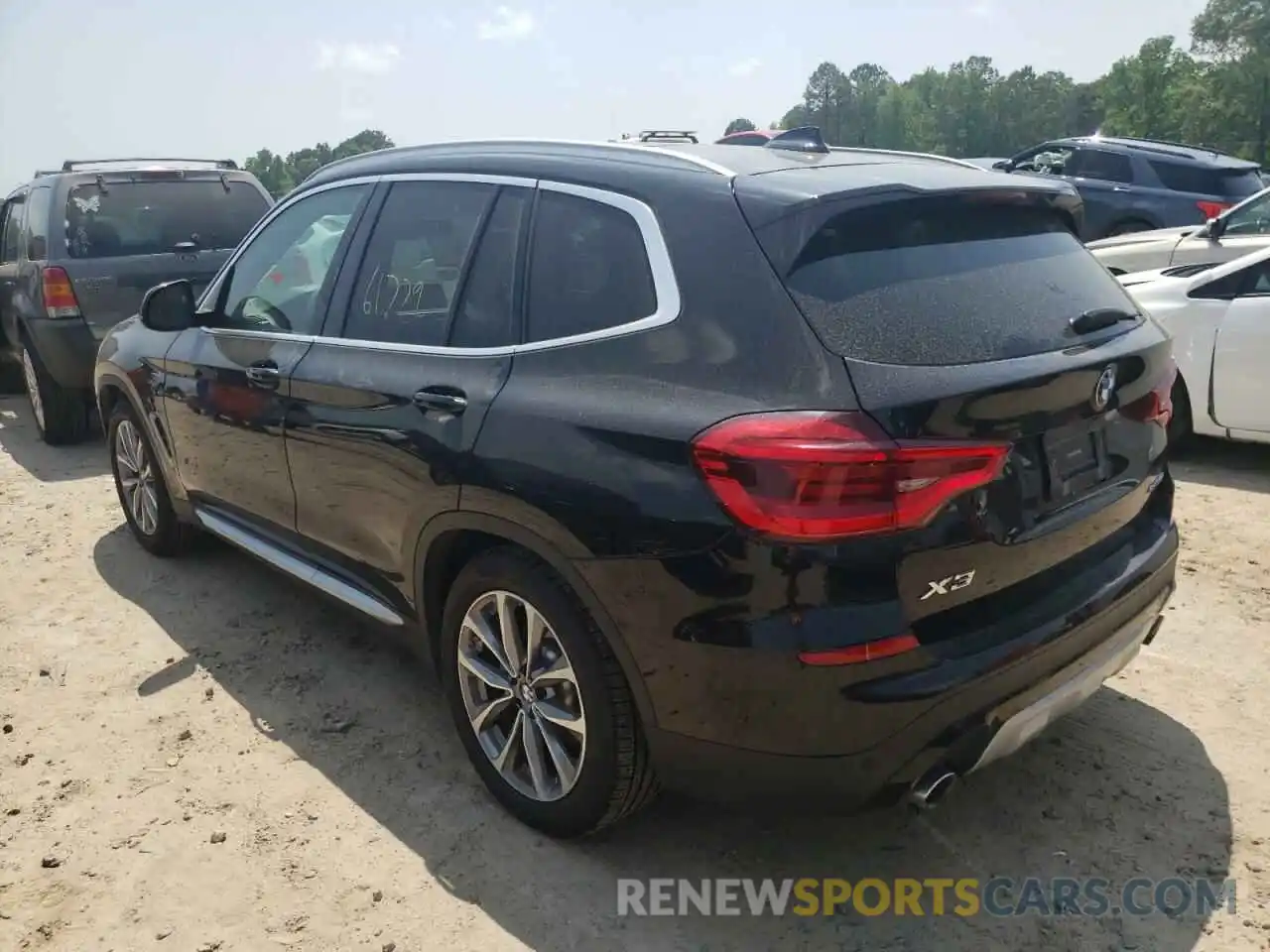 3 Photograph of a damaged car 5UXTR7C58KLE98423 BMW X3 2019