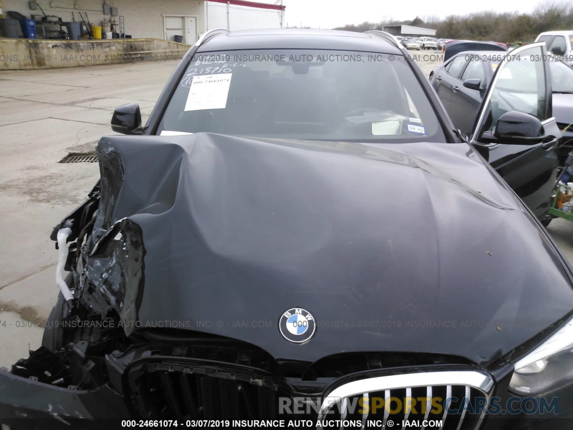 10 Photograph of a damaged car 5UXTR7C58KLF28701 BMW X3 2019