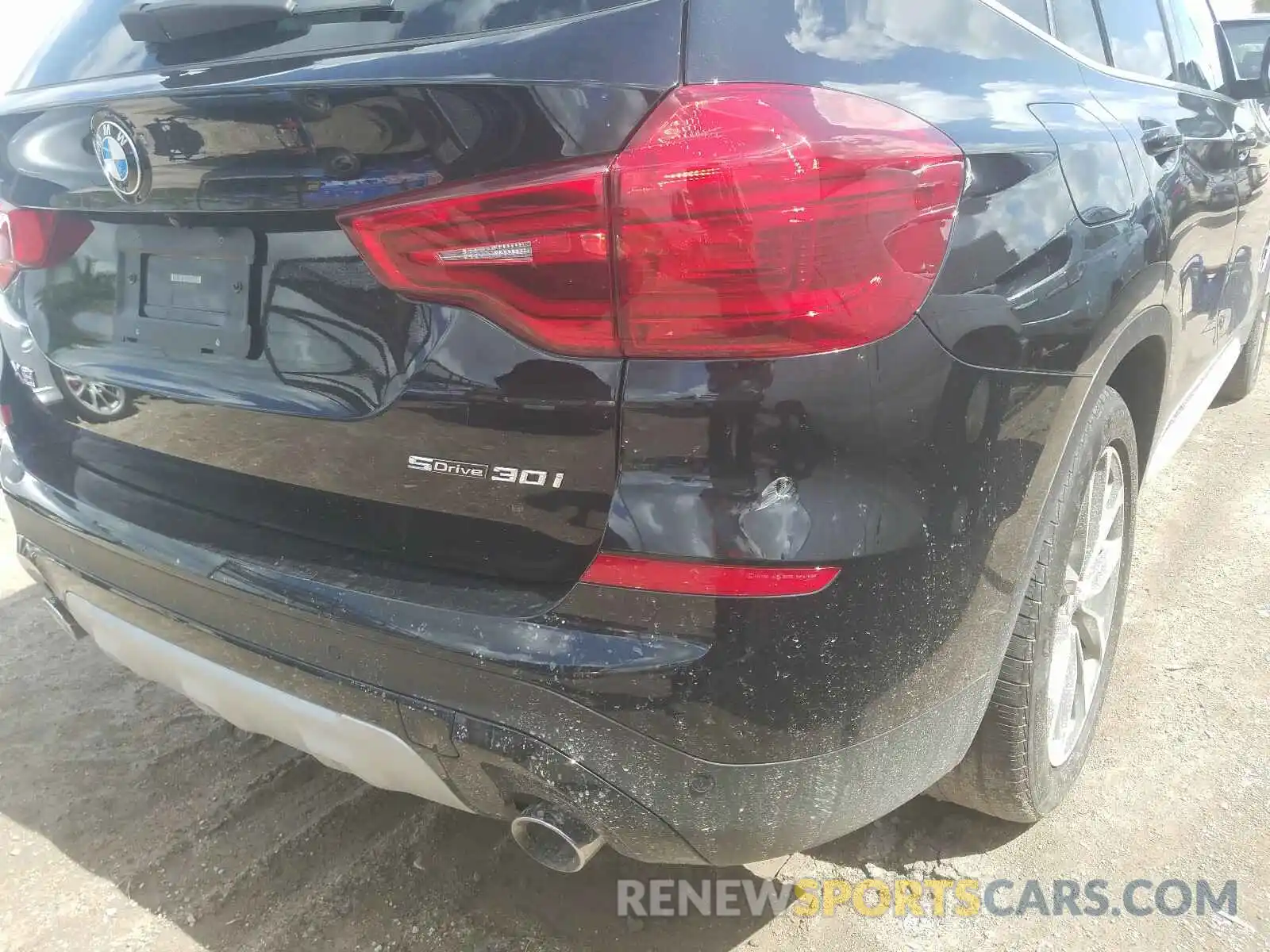 9 Photograph of a damaged car 5UXTR7C58KLF29623 BMW X3 2019