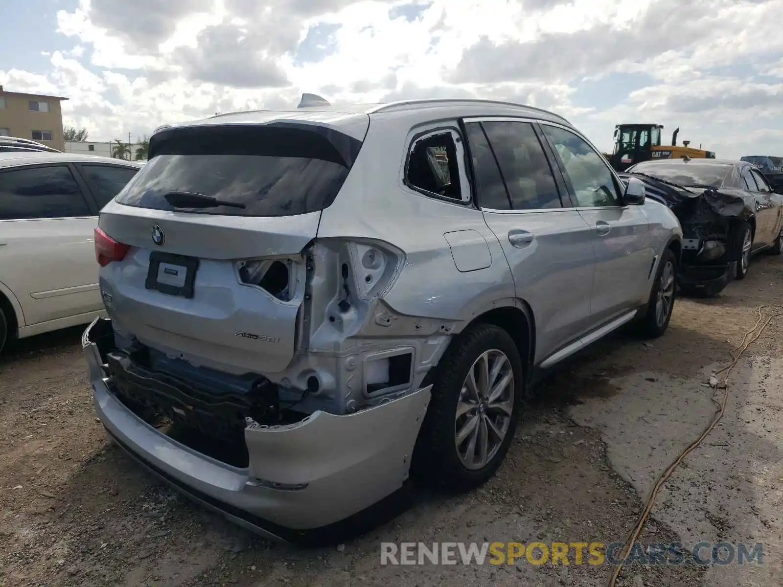 4 Photograph of a damaged car 5UXTR7C58KLF29931 BMW X3 2019