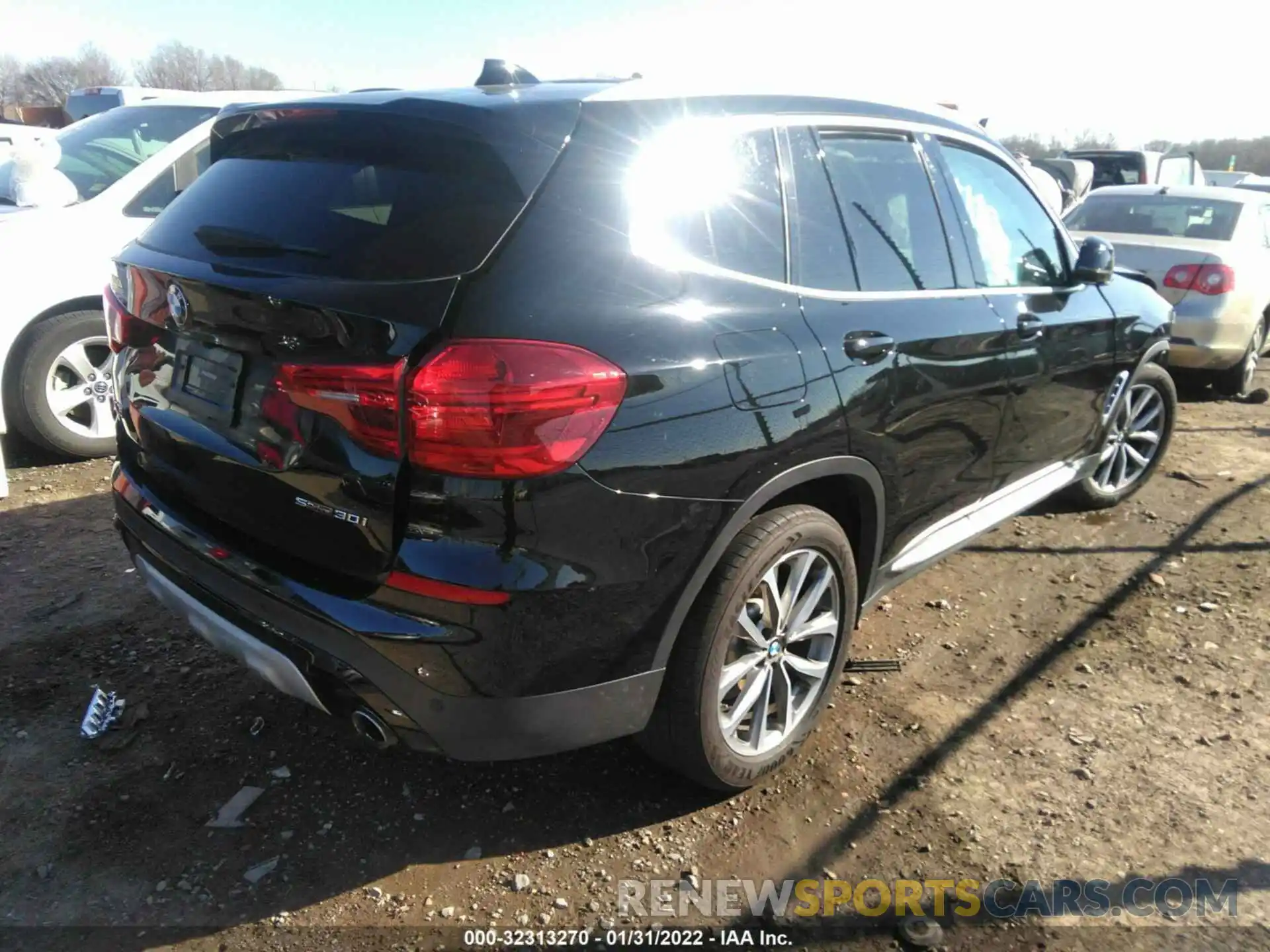 4 Фотография поврежденного автомобиля 5UXTR7C58KLF30853 BMW X3 2019