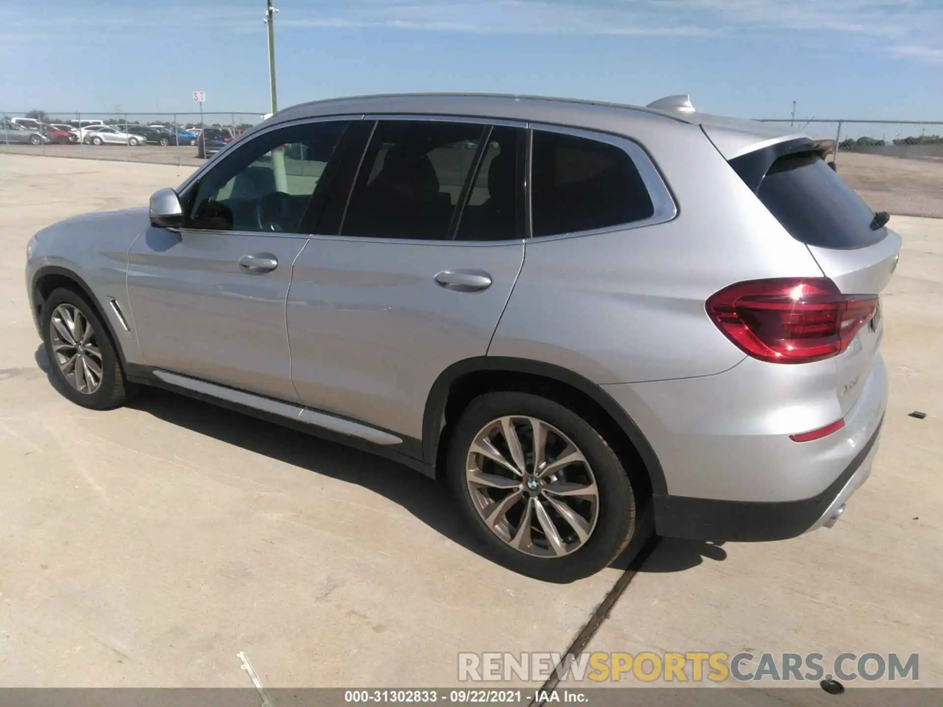 3 Photograph of a damaged car 5UXTR7C58KLF31632 BMW X3 2019