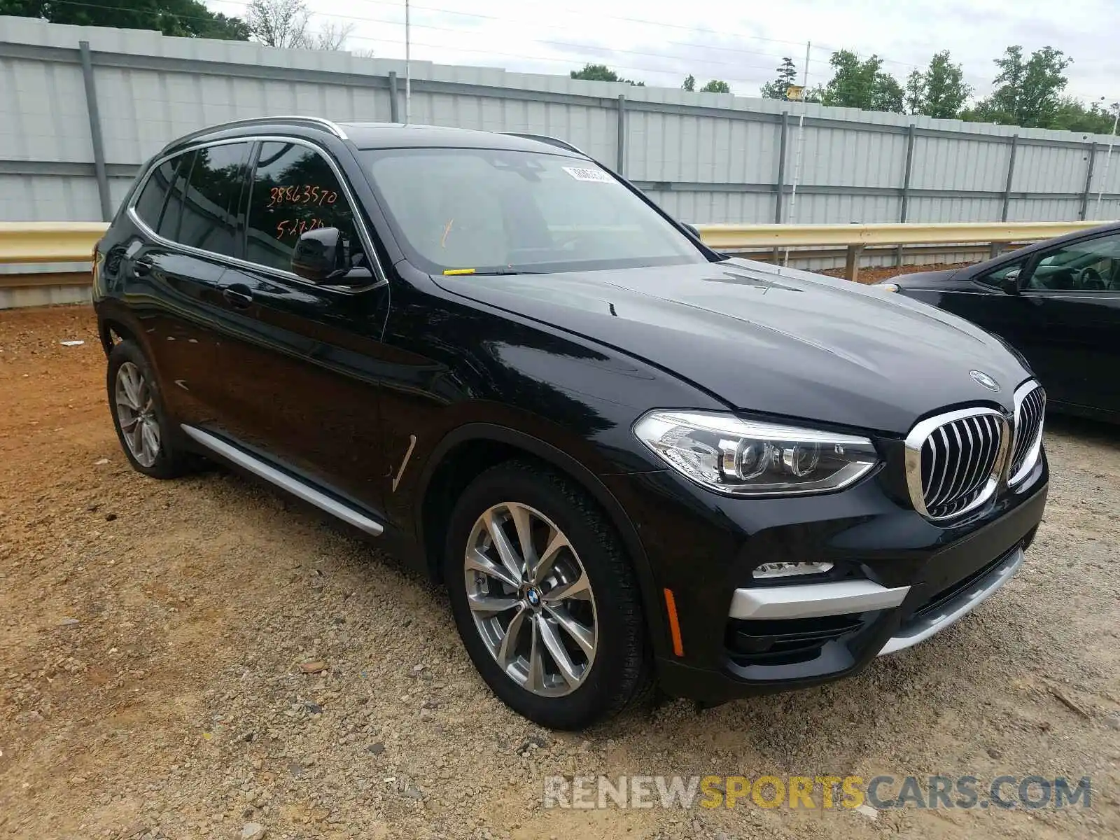 1 Photograph of a damaged car 5UXTR7C58KLF32506 BMW X3 2019