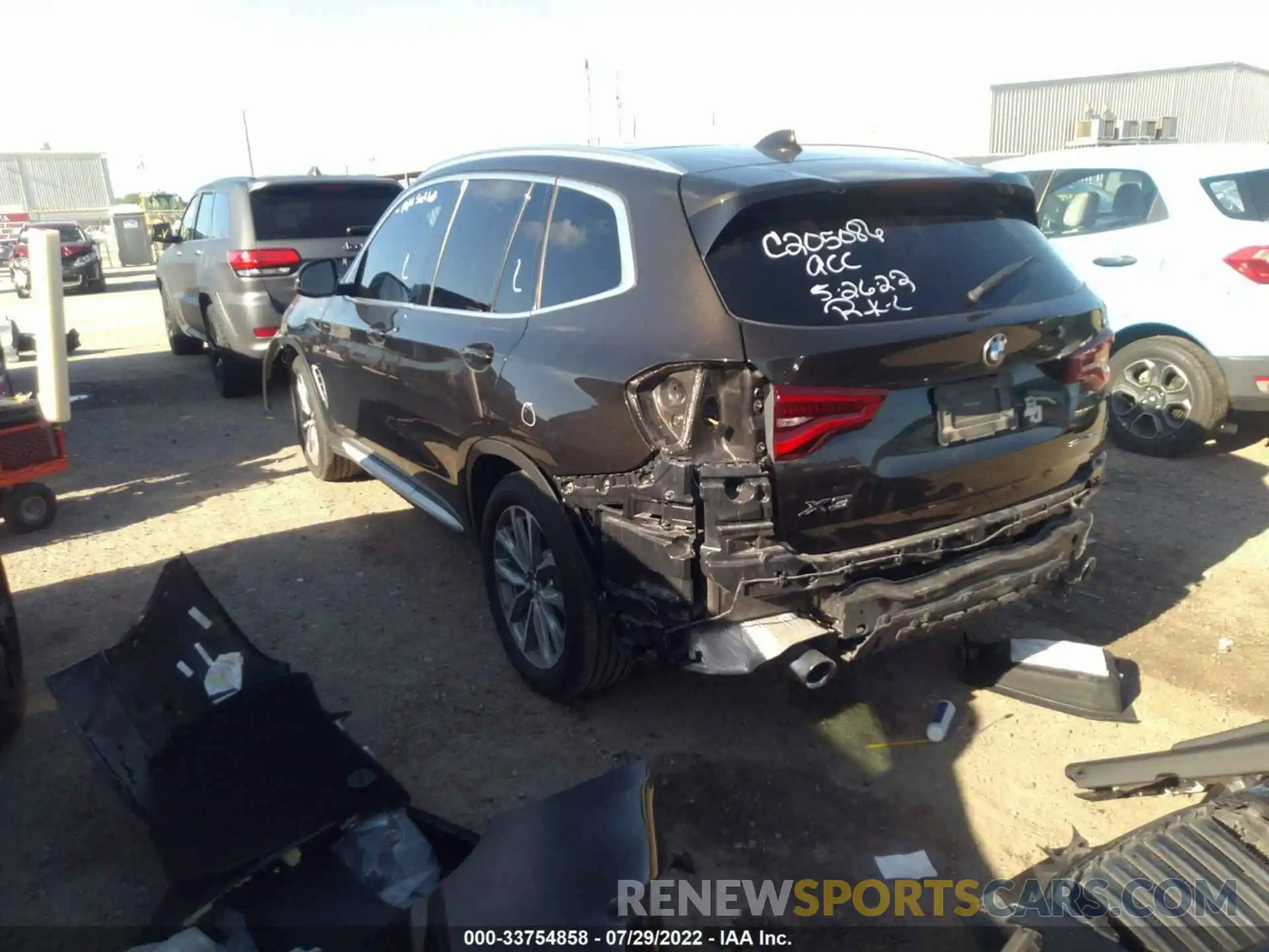 3 Photograph of a damaged car 5UXTR7C58KLF35308 BMW X3 2019