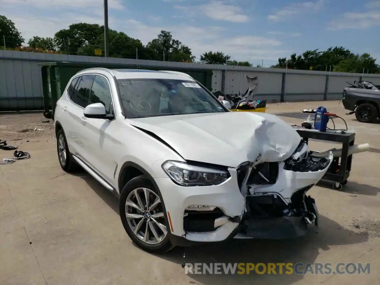 1 Photograph of a damaged car 5UXTR7C58KLF37298 BMW X3 2019