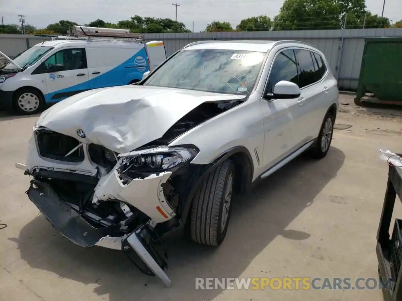 2 Photograph of a damaged car 5UXTR7C58KLF37298 BMW X3 2019