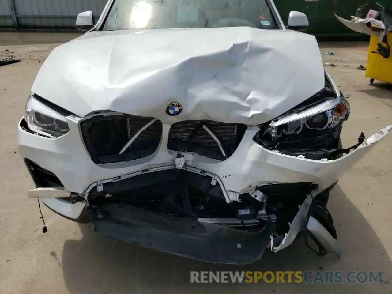9 Photograph of a damaged car 5UXTR7C58KLF37298 BMW X3 2019