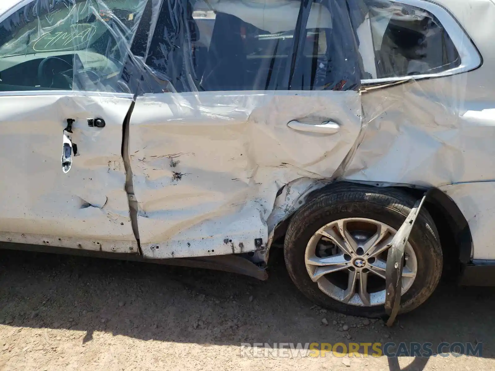 9 Photograph of a damaged car 5UXTR7C58KLR39769 BMW X3 2019