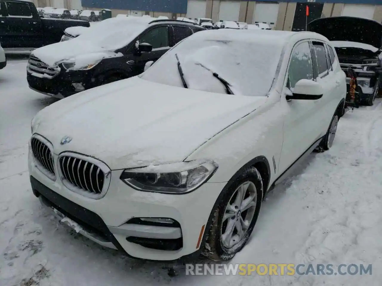 2 Фотография поврежденного автомобиля 5UXTR7C58KLR43899 BMW X3 2019