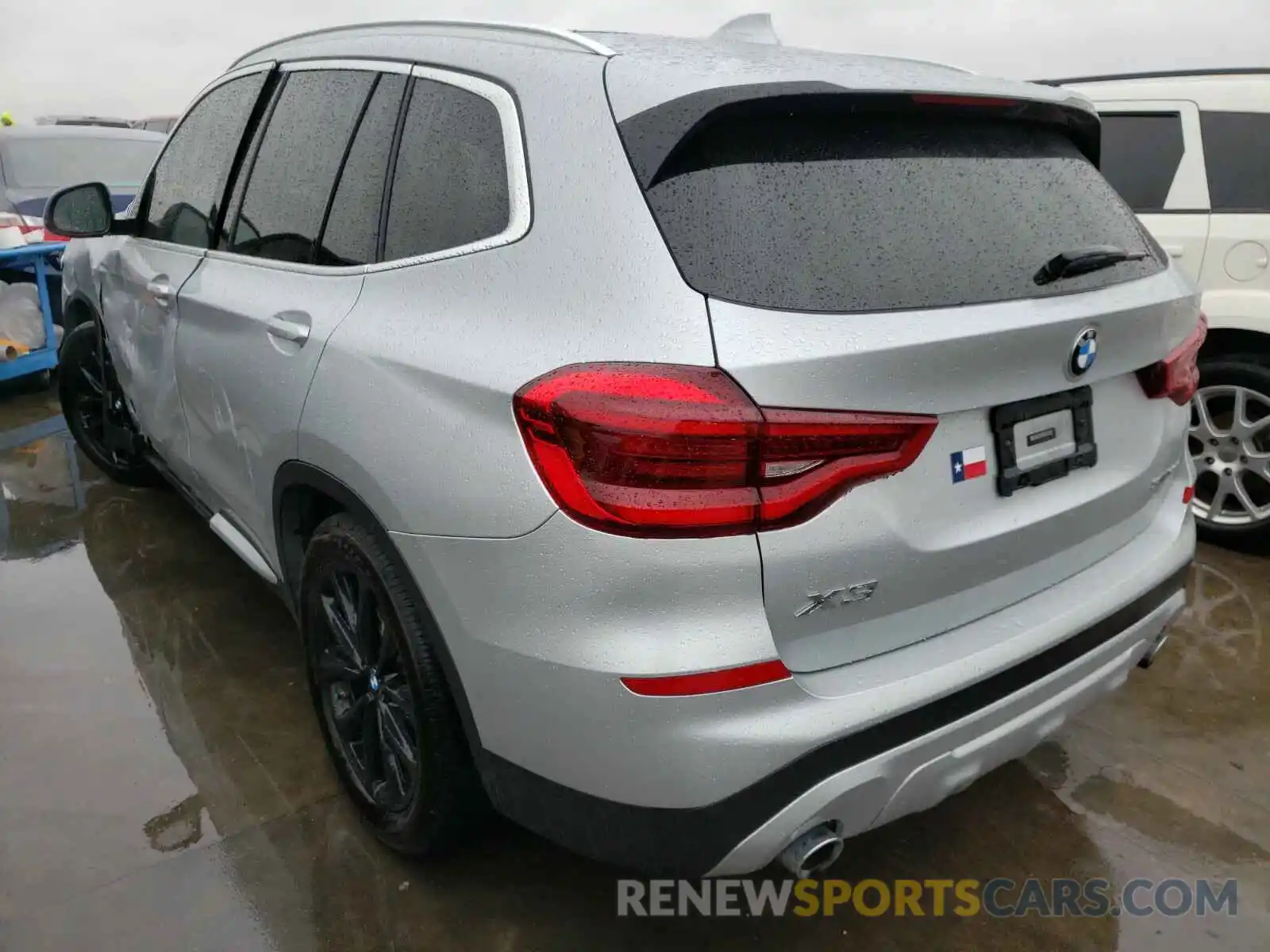 3 Photograph of a damaged car 5UXTR7C58KLR48293 BMW X3 2019