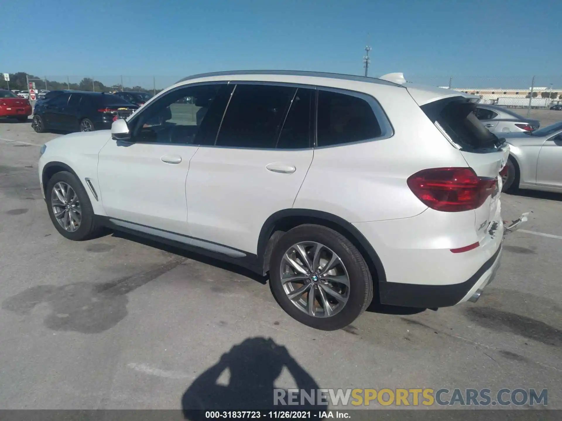 3 Photograph of a damaged car 5UXTR7C58KLR52456 BMW X3 2019