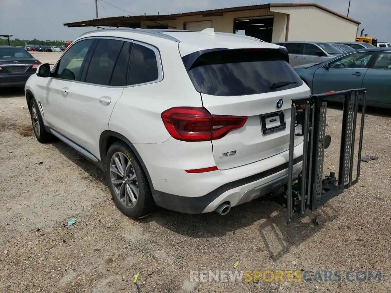 3 Photograph of a damaged car 5UXTR7C58KLR52697 BMW X3 2019