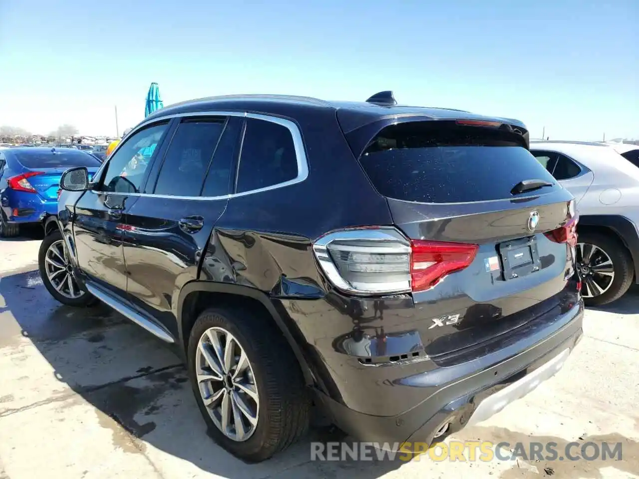 3 Photograph of a damaged car 5UXTR7C59KLA48375 BMW X3 2019