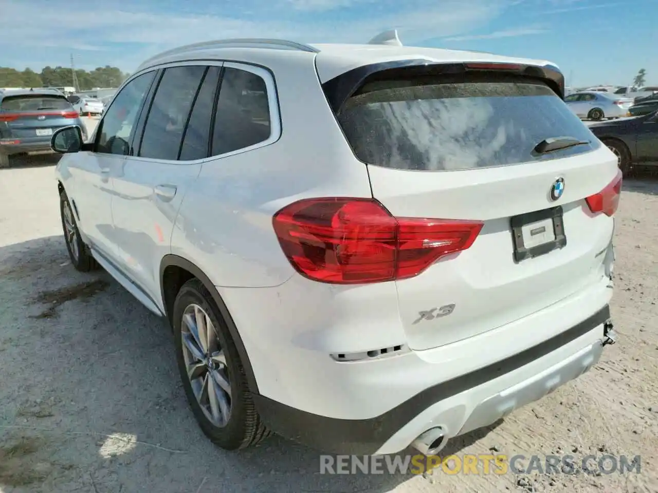 3 Photograph of a damaged car 5UXTR7C59KLE93747 BMW X3 2019