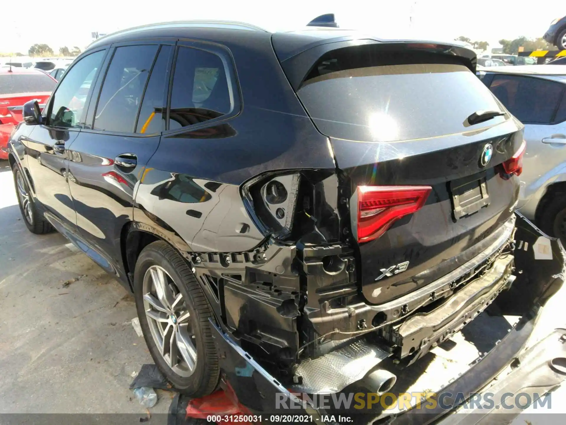 3 Photograph of a damaged car 5UXTR7C59KLE97975 BMW X3 2019