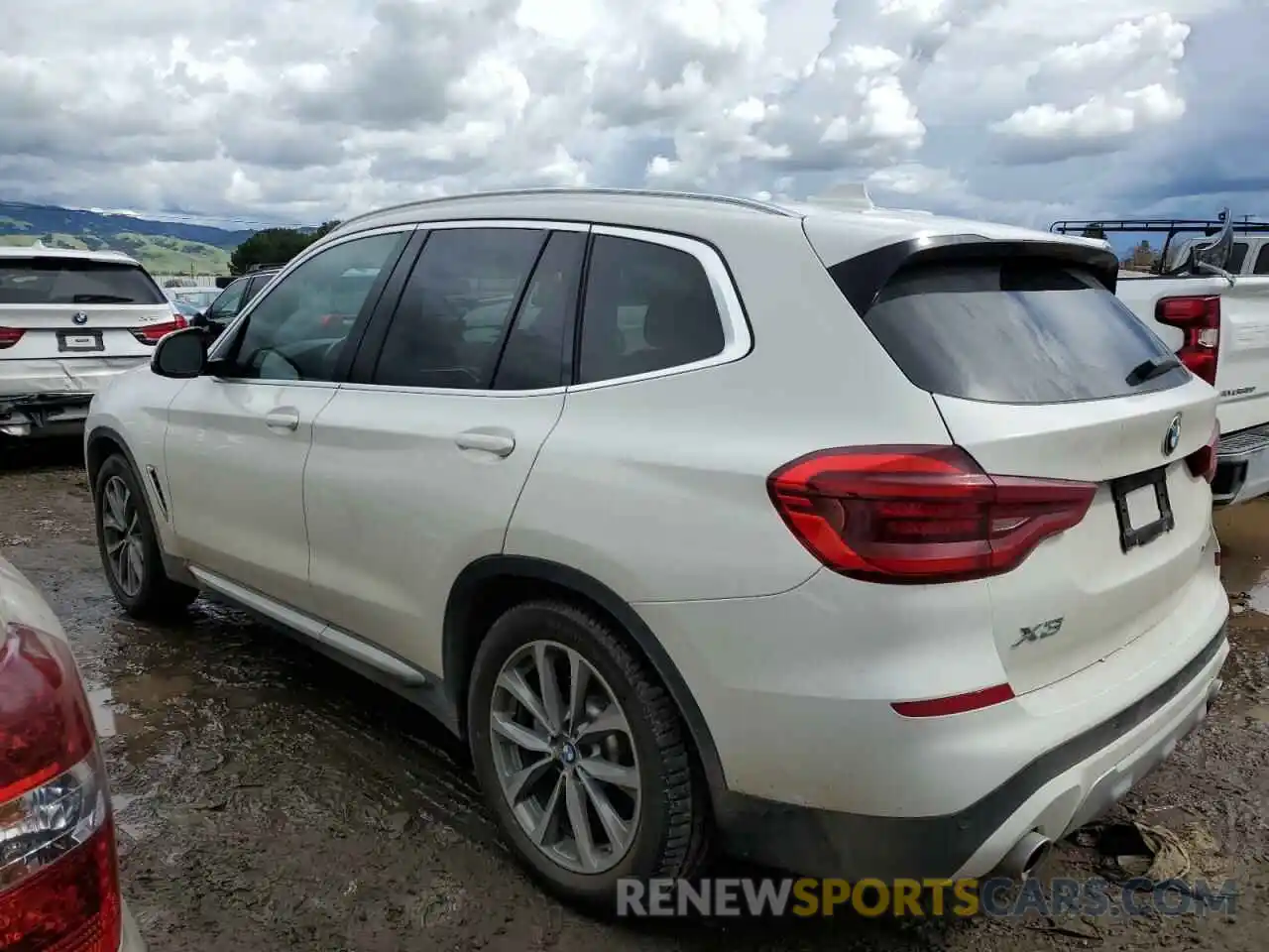 2 Photograph of a damaged car 5UXTR7C59KLE98429 BMW X3 2019