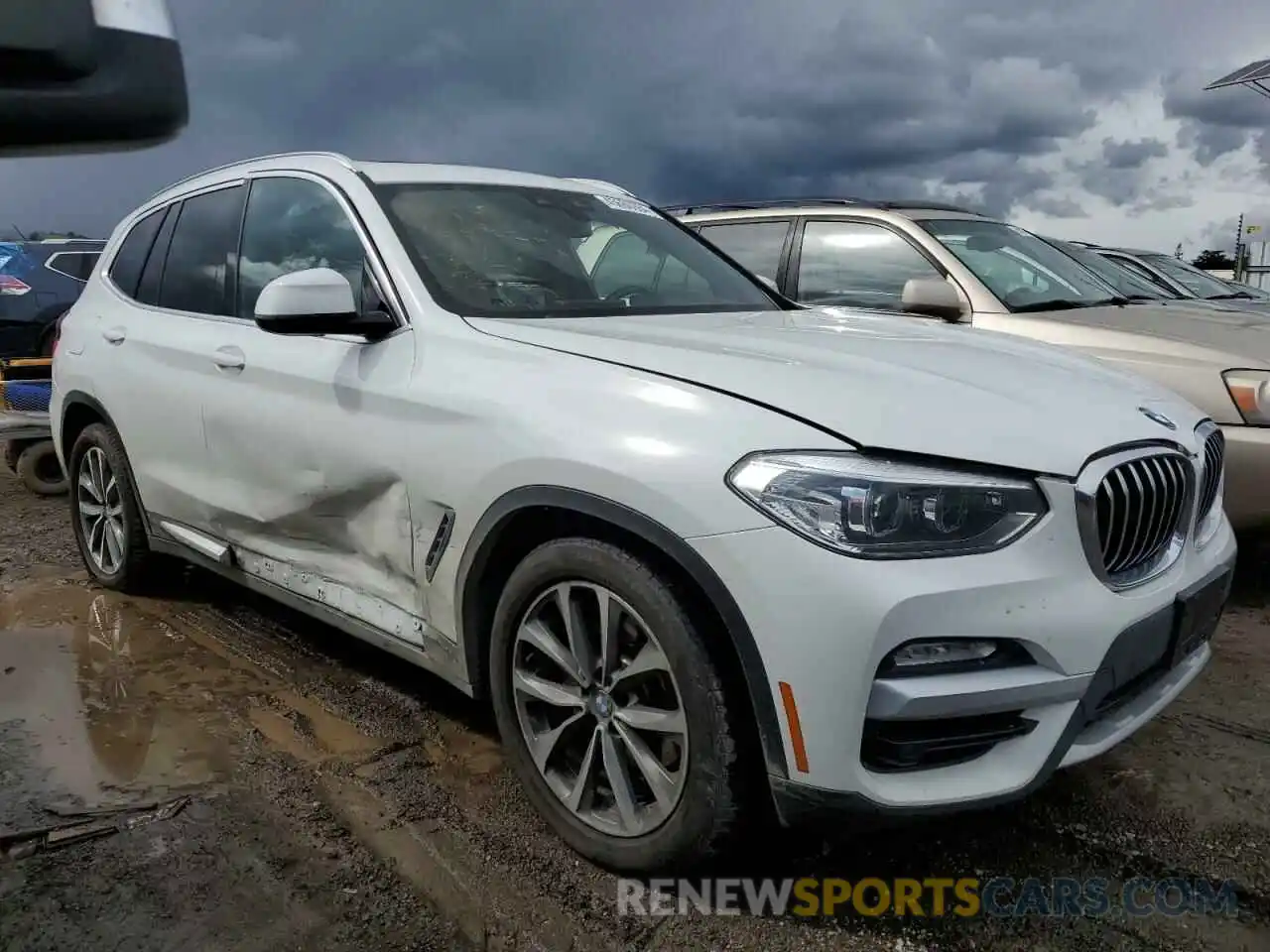 4 Фотография поврежденного автомобиля 5UXTR7C59KLE98429 BMW X3 2019