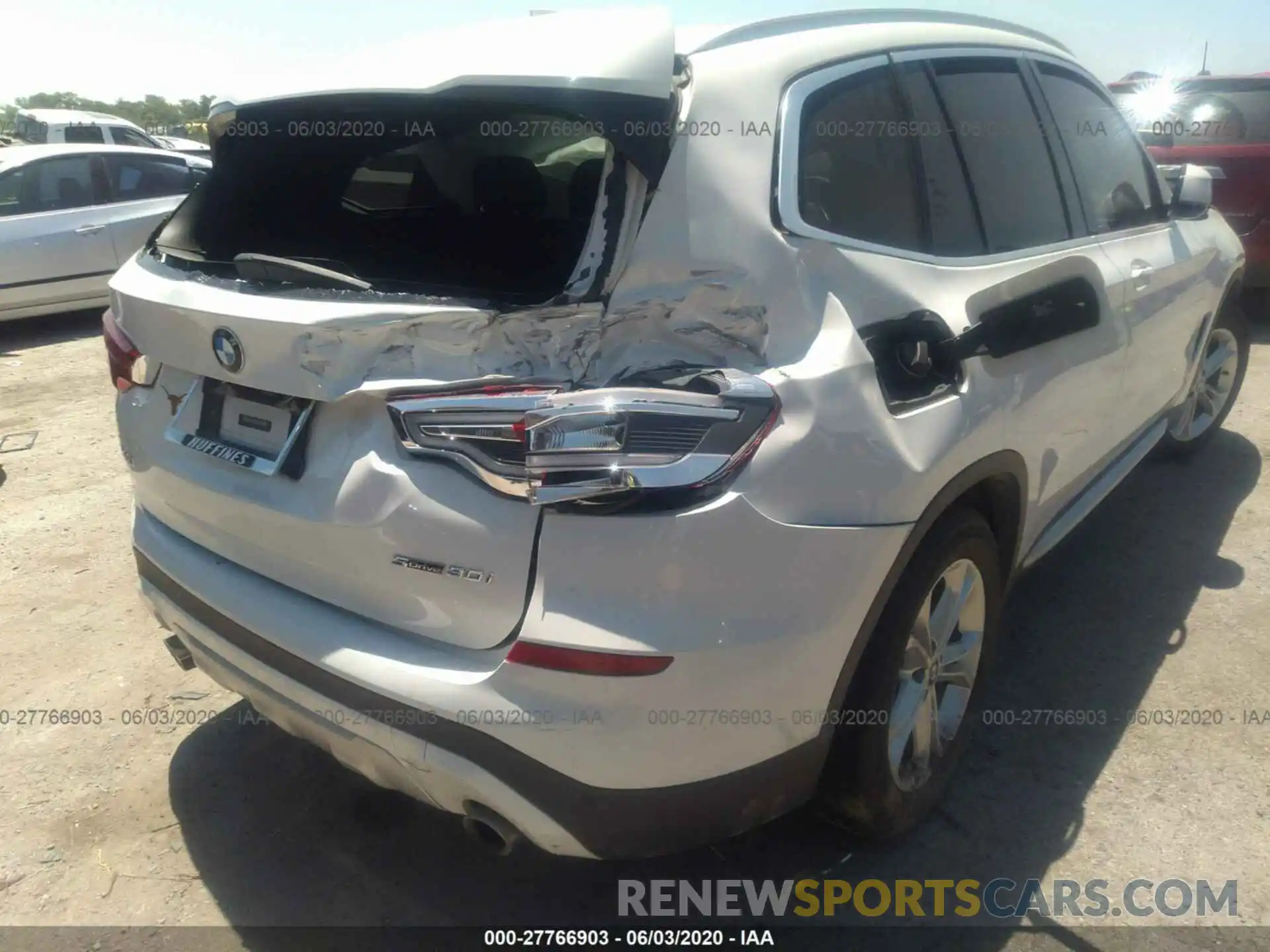 6 Photograph of a damaged car 5UXTR7C59KLF25032 BMW X3 2019