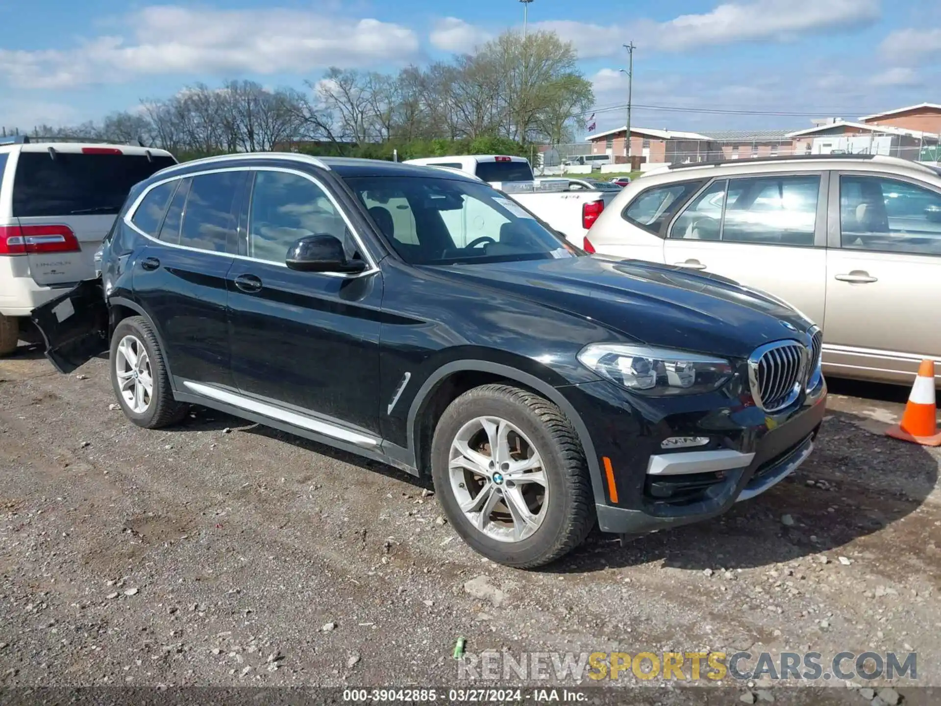 1 Photograph of a damaged car 5UXTR7C59KLF26925 BMW X3 2019