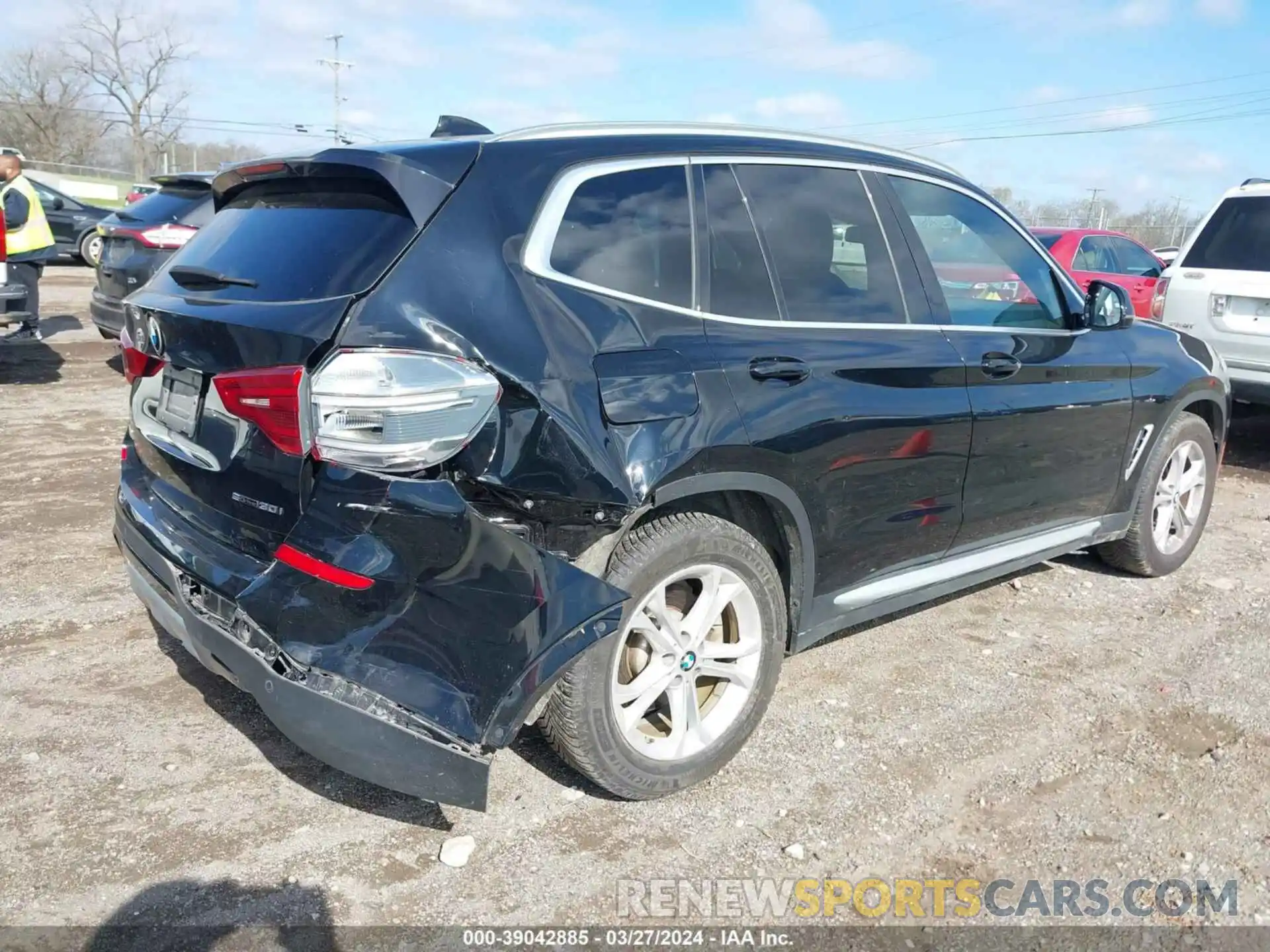 4 Photograph of a damaged car 5UXTR7C59KLF26925 BMW X3 2019