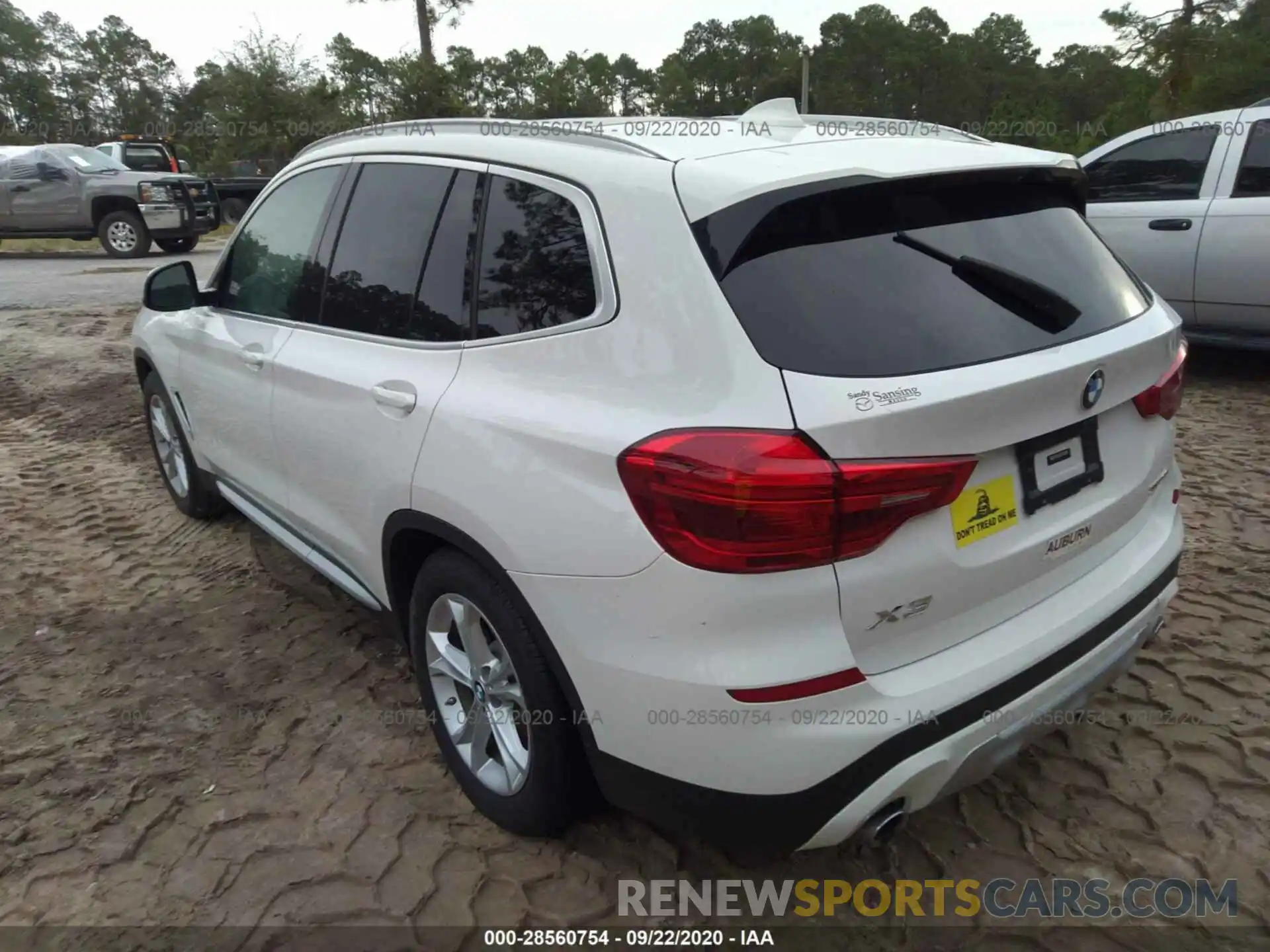 3 Photograph of a damaged car 5UXTR7C59KLF27136 BMW X3 2019