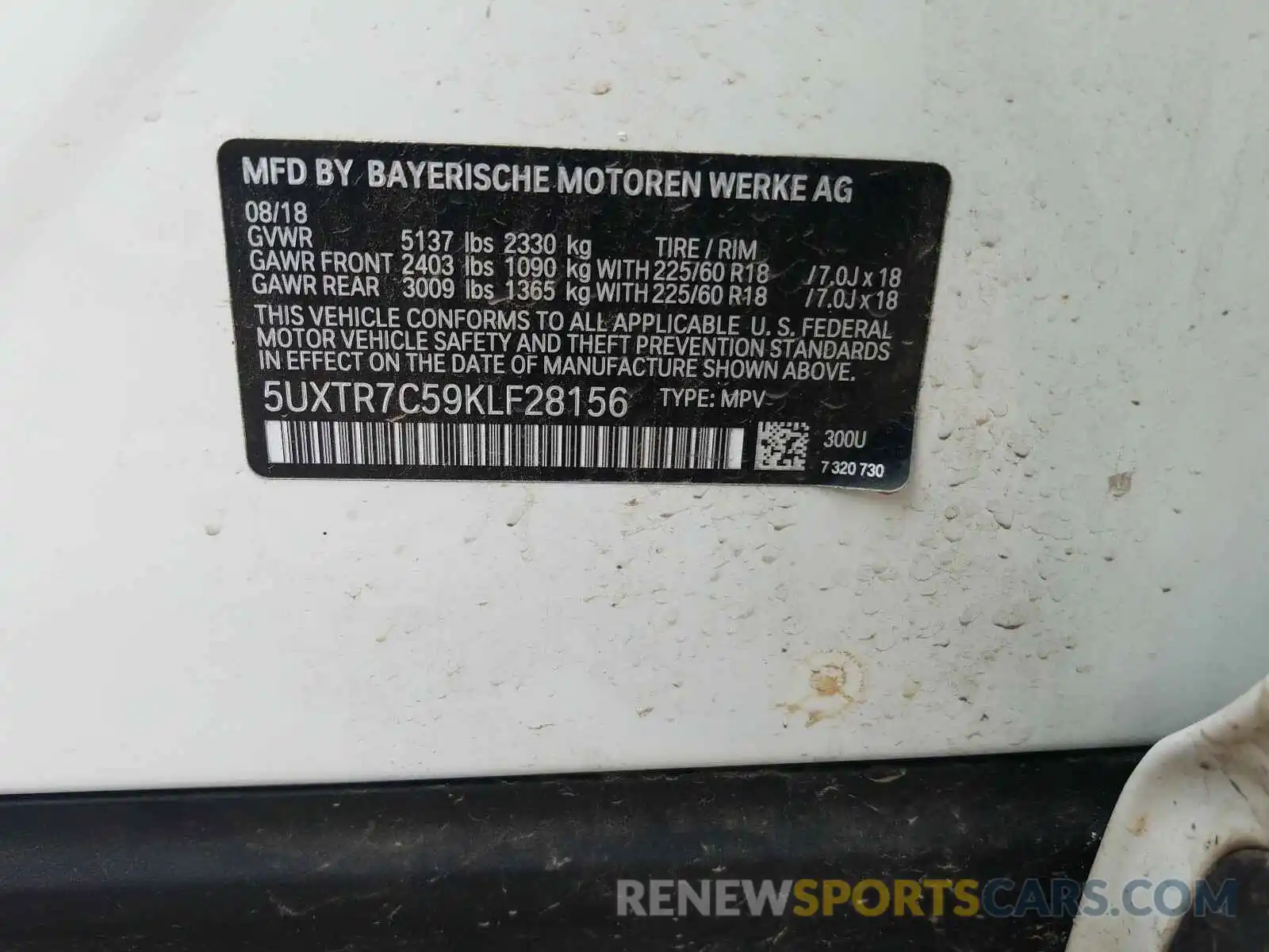 10 Photograph of a damaged car 5UXTR7C59KLF28156 BMW X3 2019