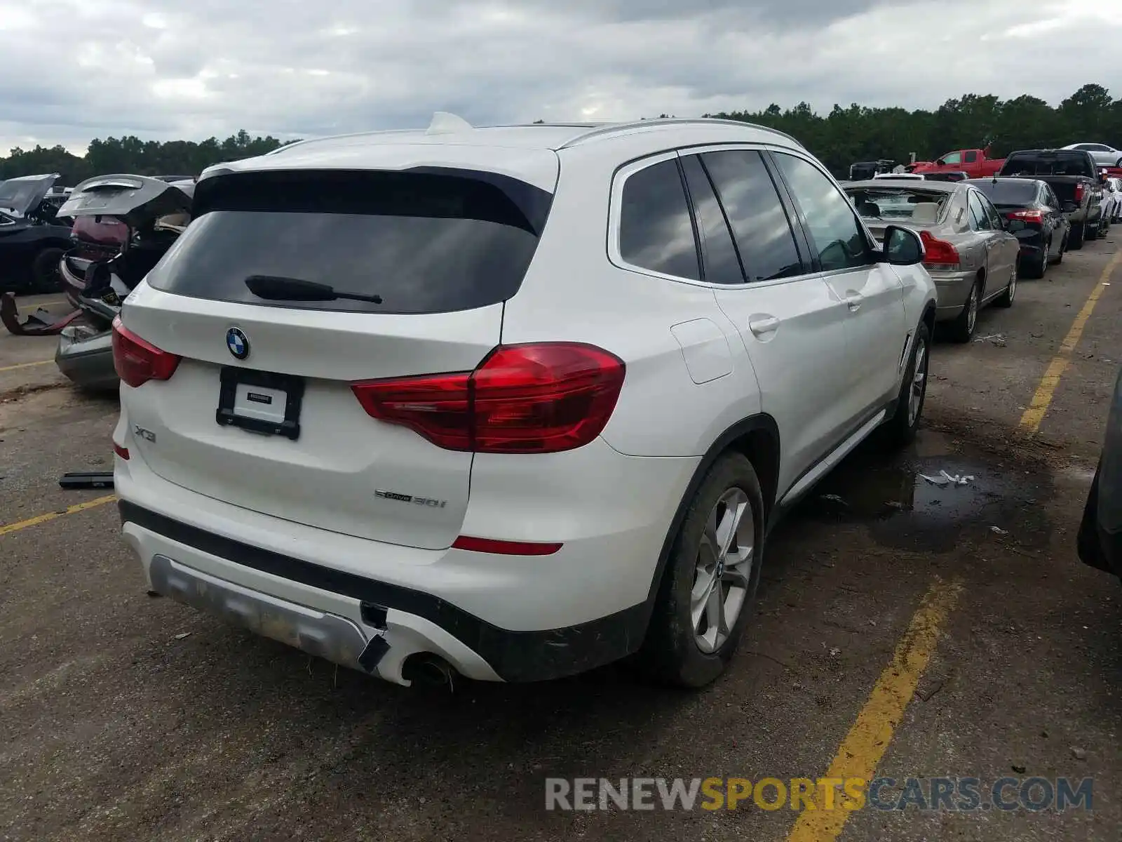 4 Photograph of a damaged car 5UXTR7C59KLF28156 BMW X3 2019