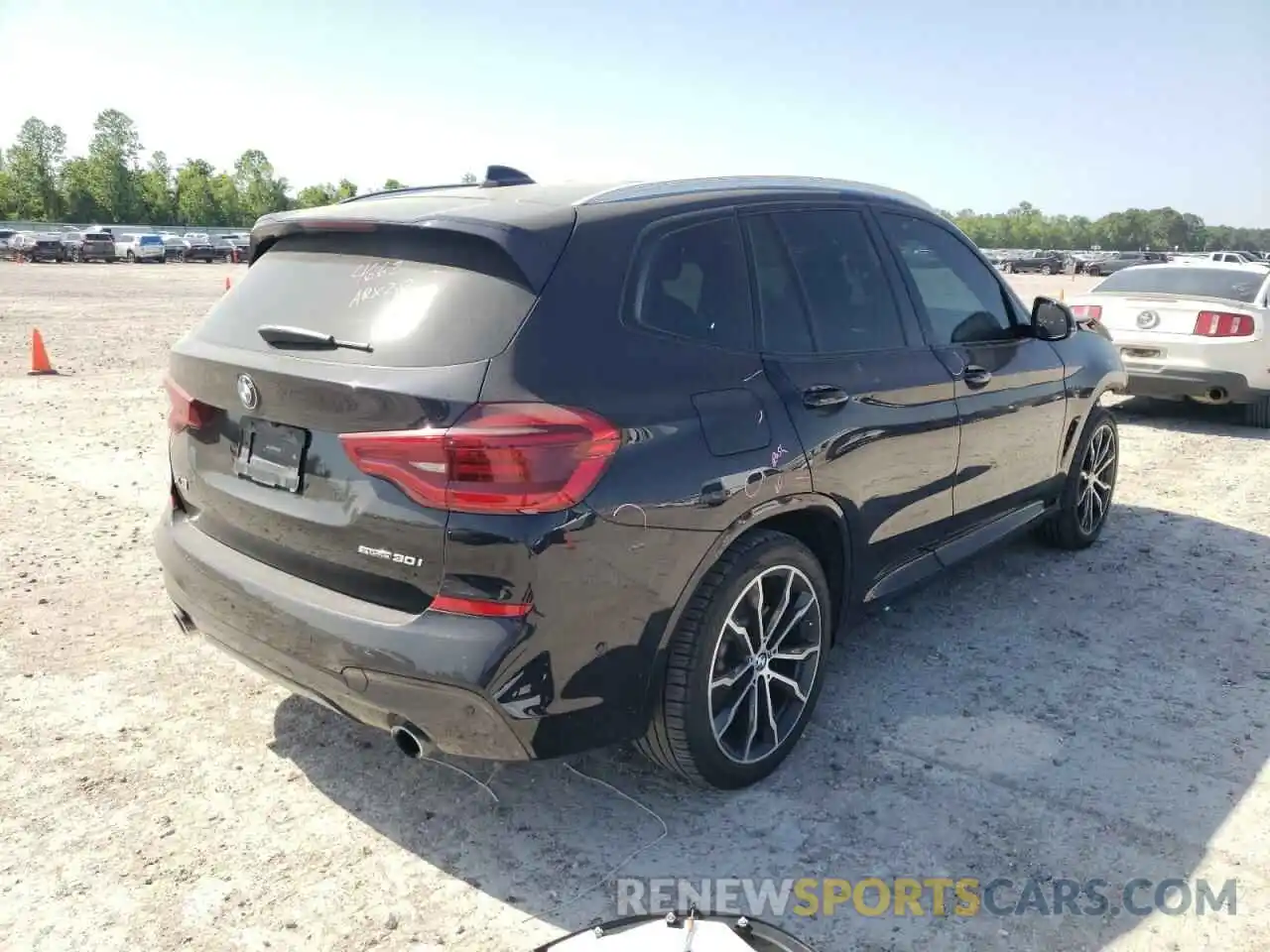 4 Photograph of a damaged car 5UXTR7C59KLF29758 BMW X3 2019