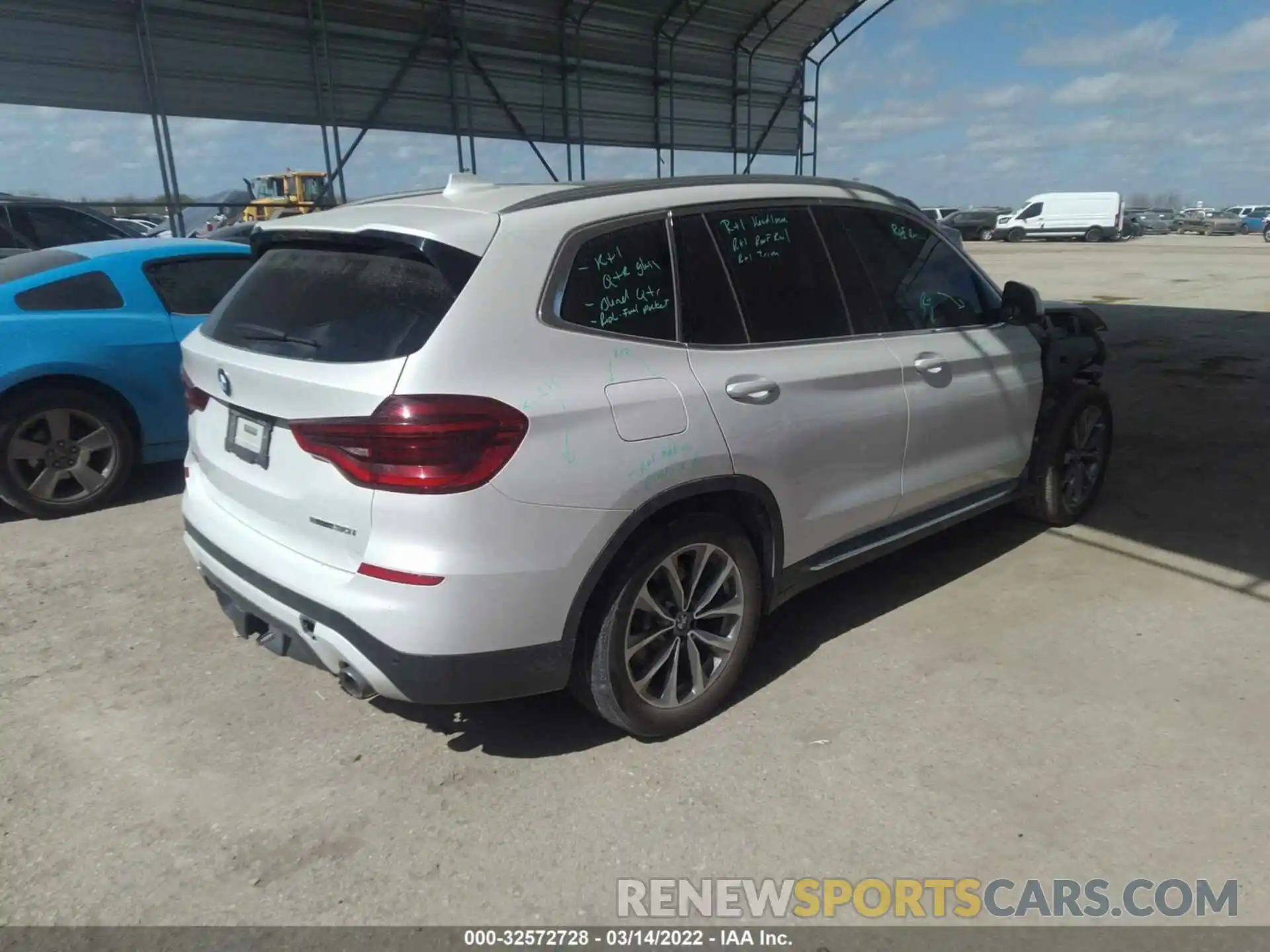 4 Фотография поврежденного автомобиля 5UXTR7C59KLF32837 BMW X3 2019