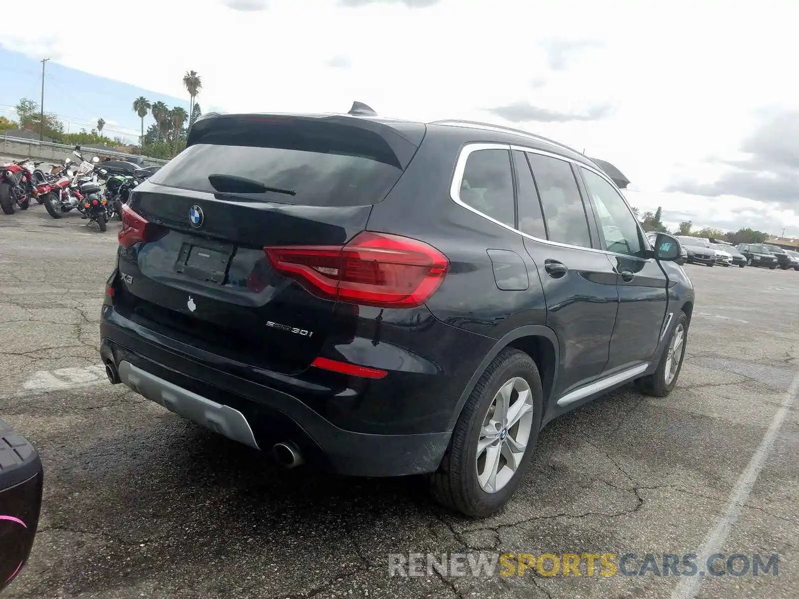 4 Photograph of a damaged car 5UXTR7C59KLF34149 BMW X3 2019