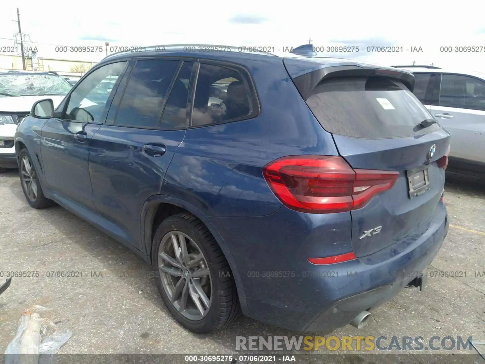 3 Photograph of a damaged car 5UXTR7C59KLF36094 BMW X3 2019