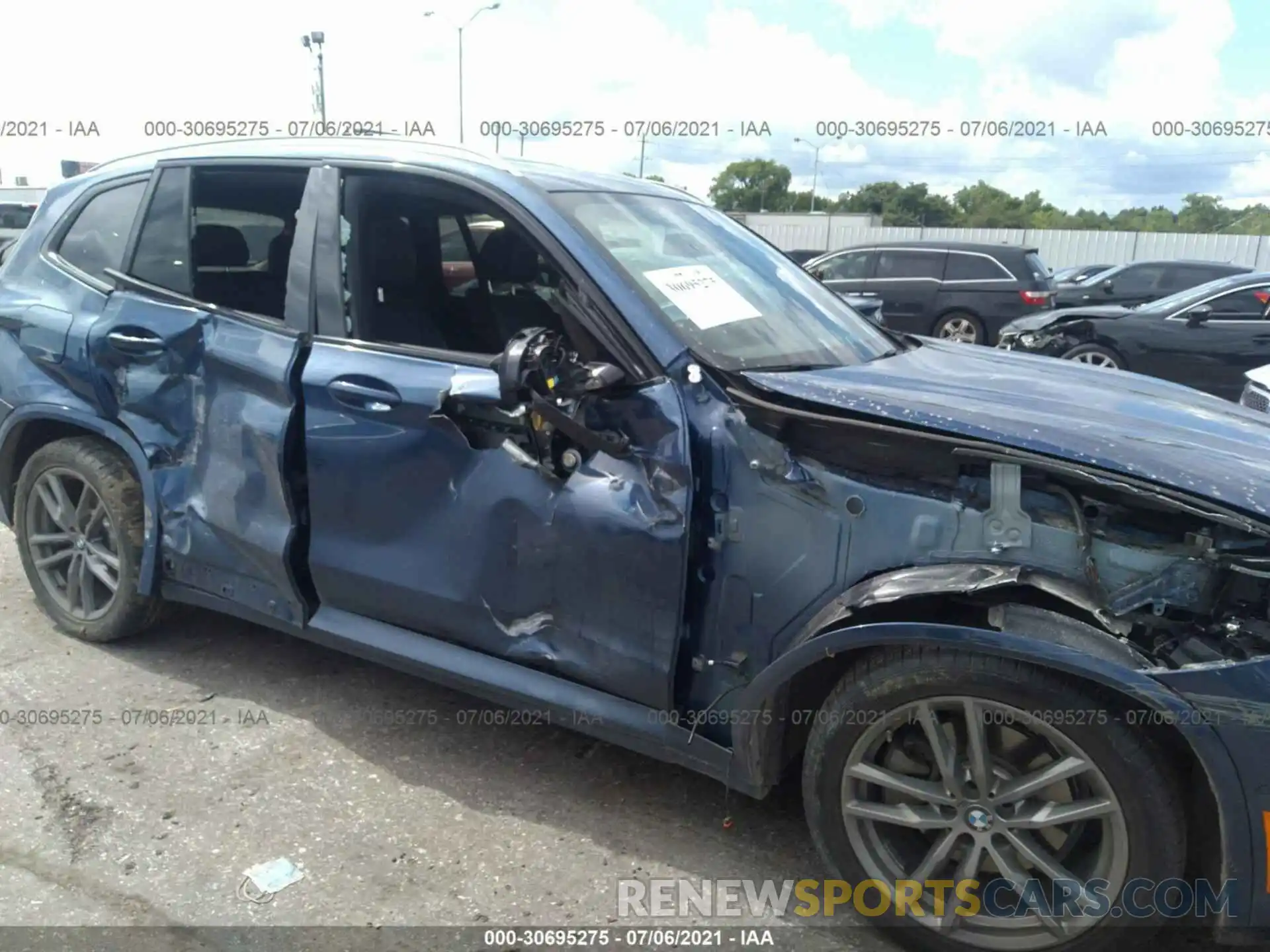 6 Photograph of a damaged car 5UXTR7C59KLF36094 BMW X3 2019