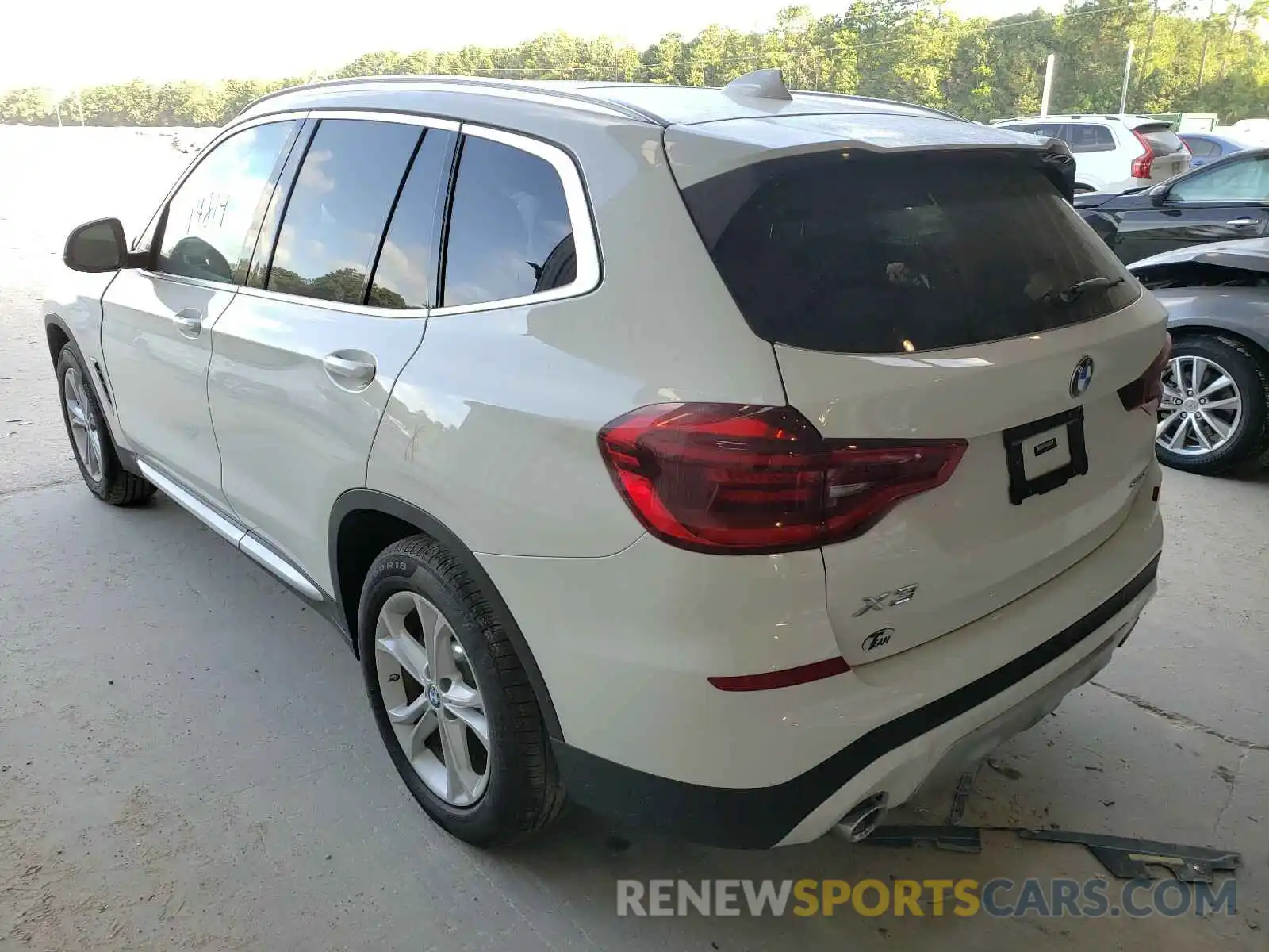 3 Photograph of a damaged car 5UXTR7C59KLR43930 BMW X3 2019