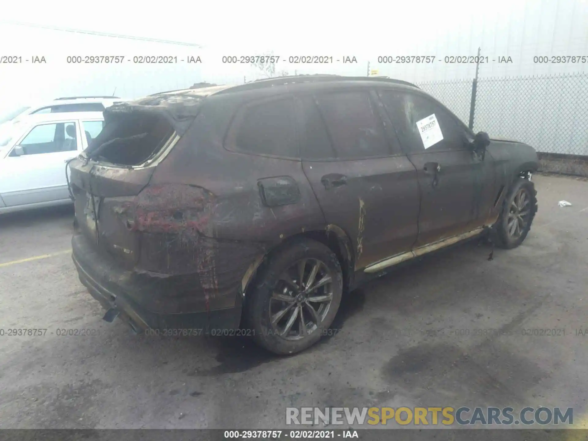 4 Фотография поврежденного автомобиля 5UXTR7C59KLR44673 BMW X3 2019